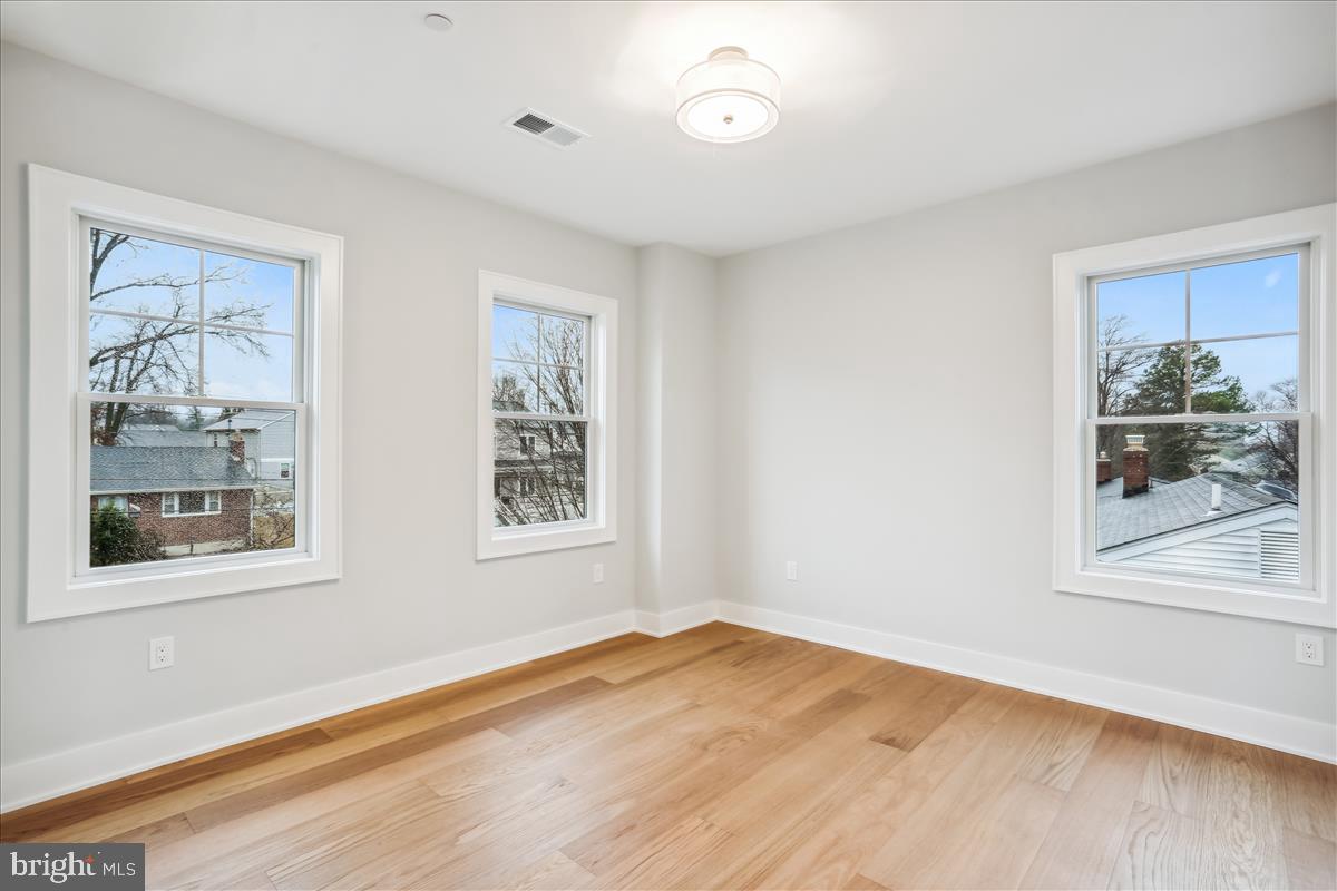 GEORGETOWN VILLAGE - Residential