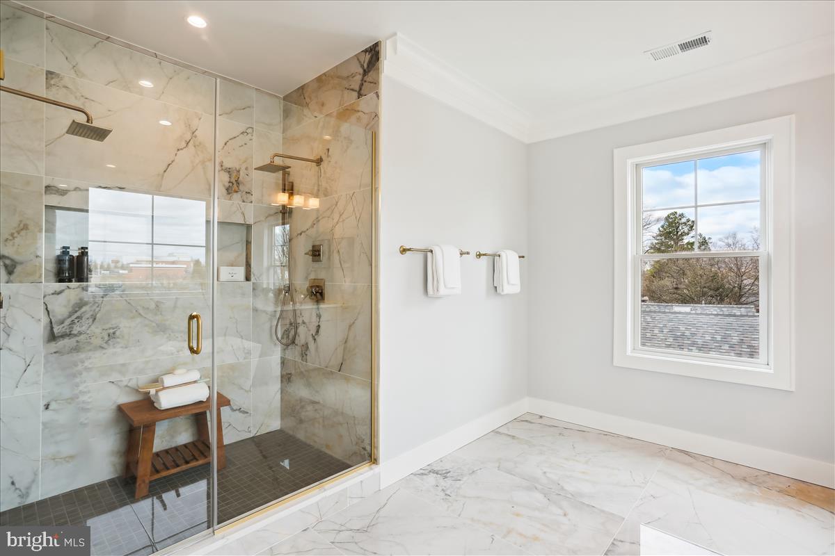 GEORGETOWN VILLAGE - Residential