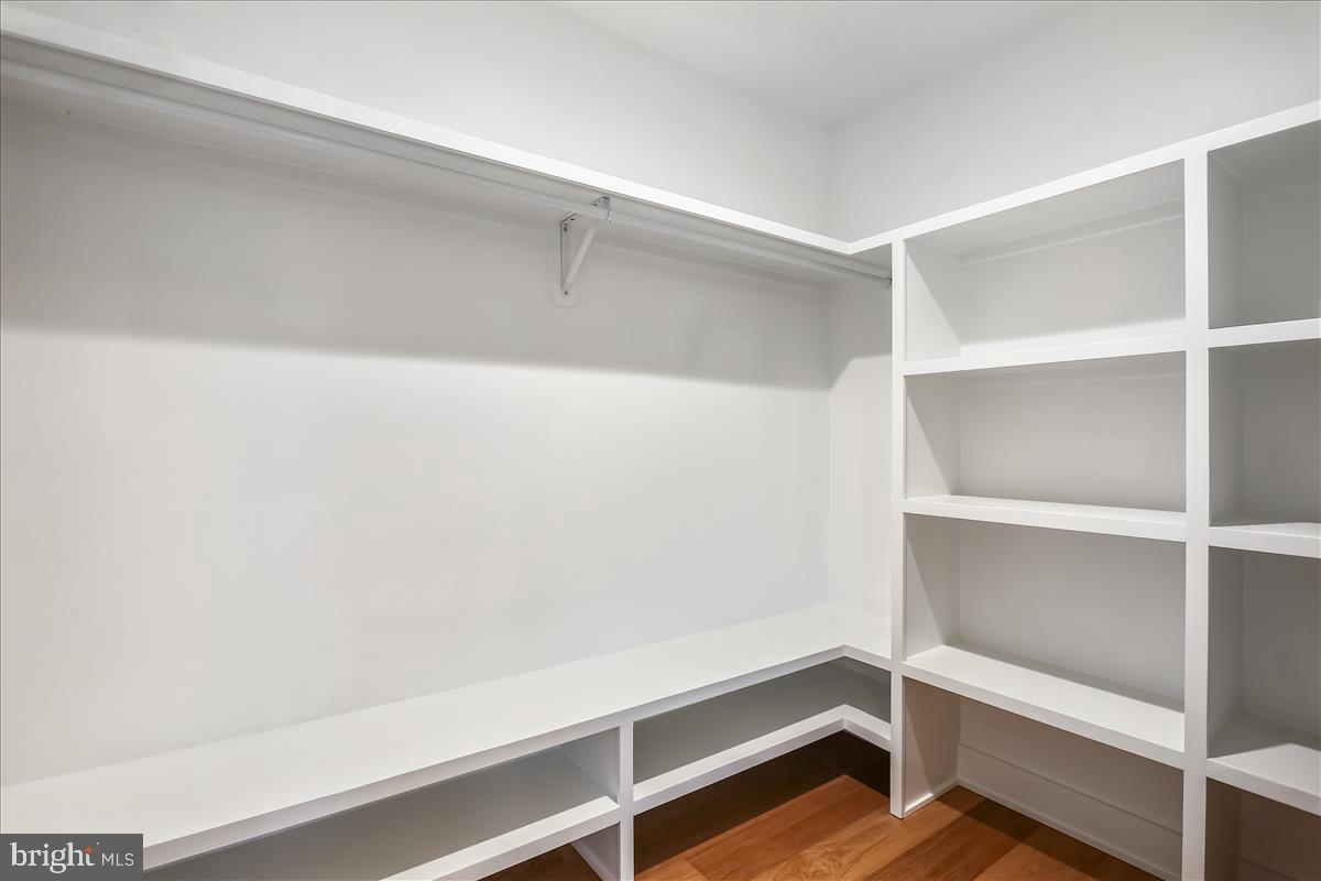 GEORGETOWN VILLAGE - Residential