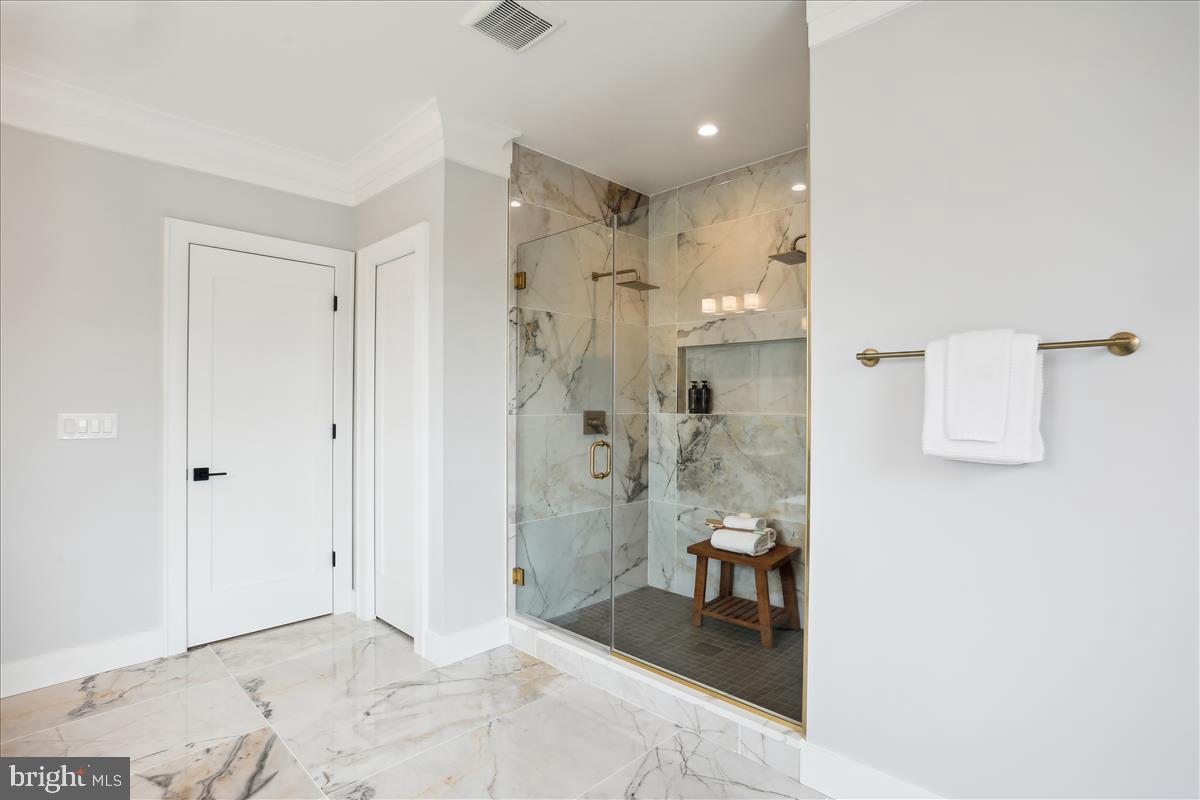 GEORGETOWN VILLAGE - Residential