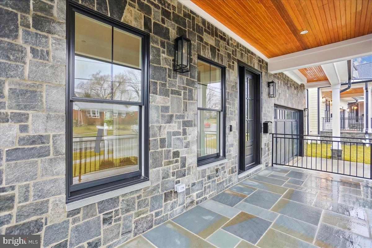 GEORGETOWN VILLAGE - Residential