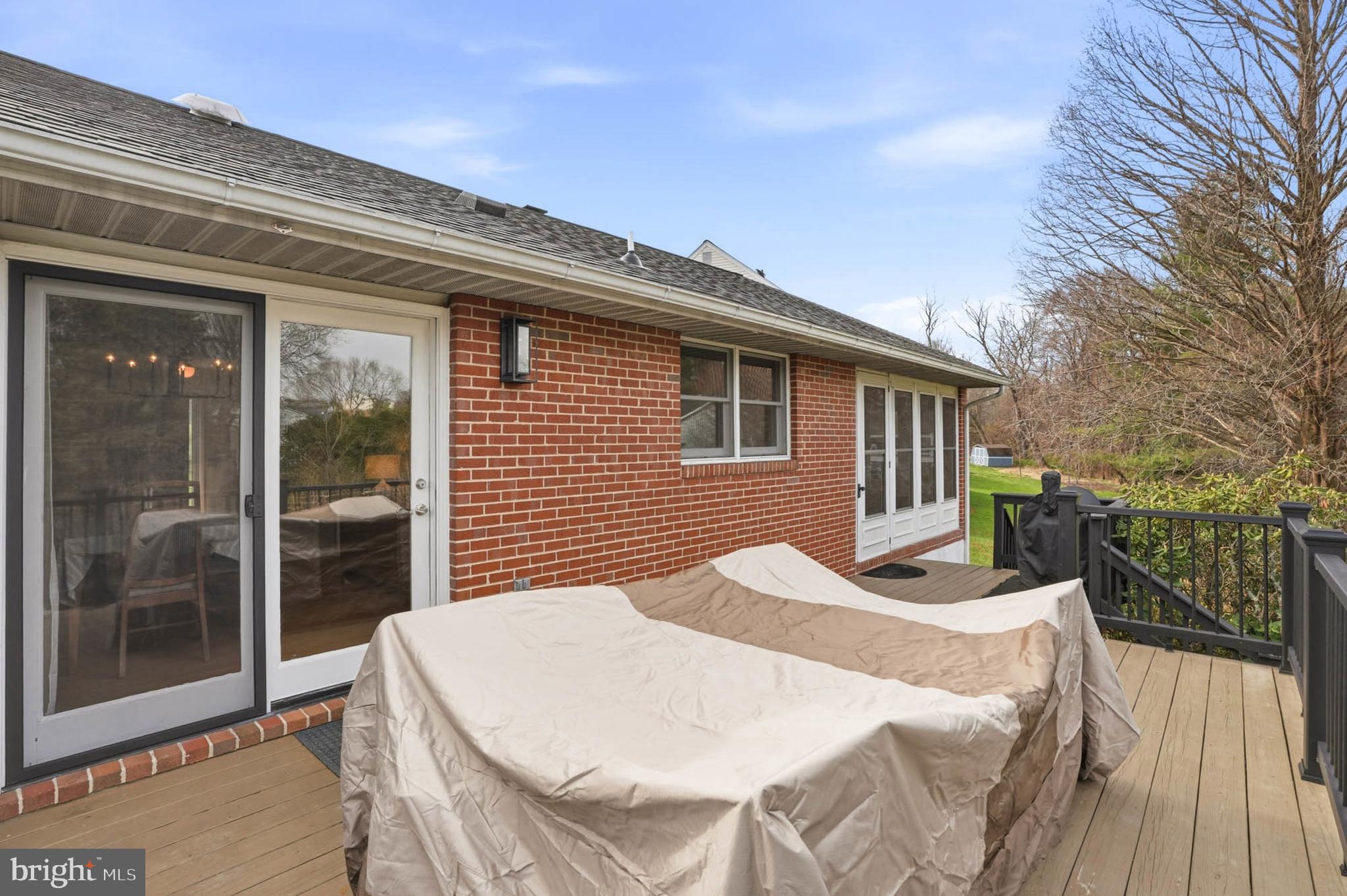 MOUNT HEBRON - Residential