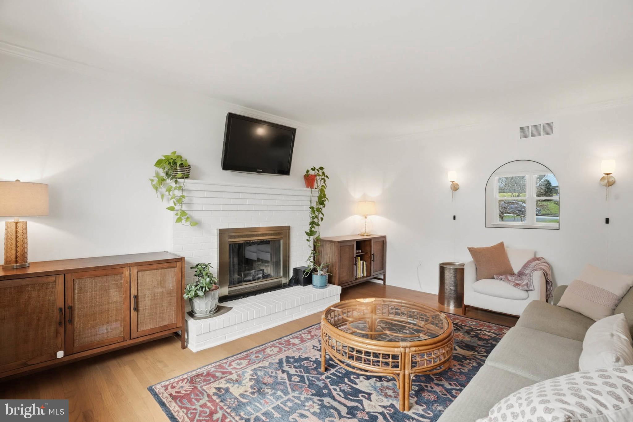 MOUNT HEBRON - Residential