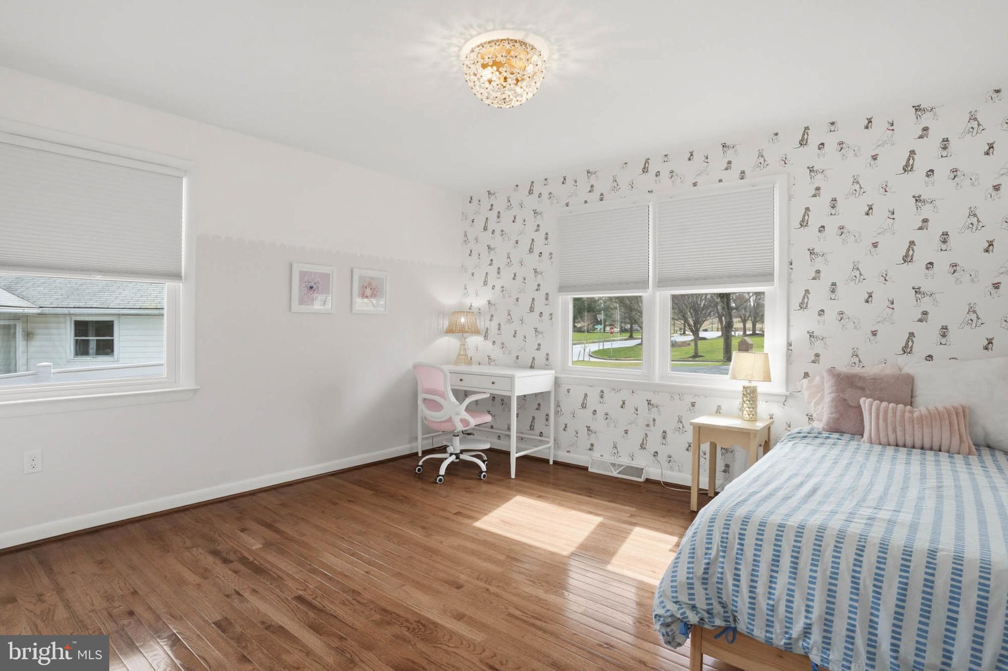 MOUNT HEBRON - Residential