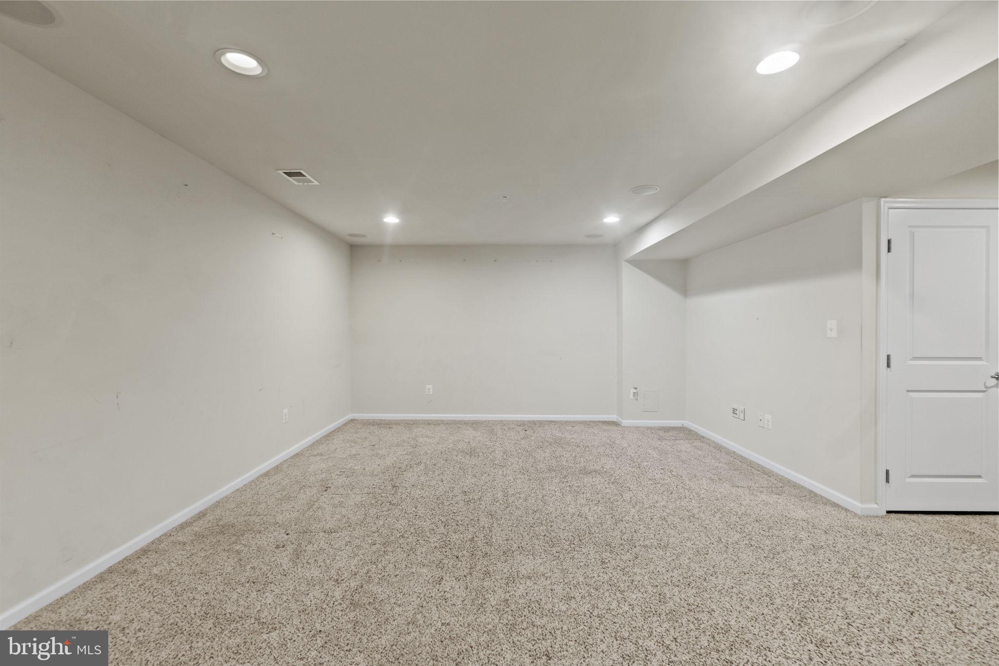 HALLIE HILL FARM - Residential