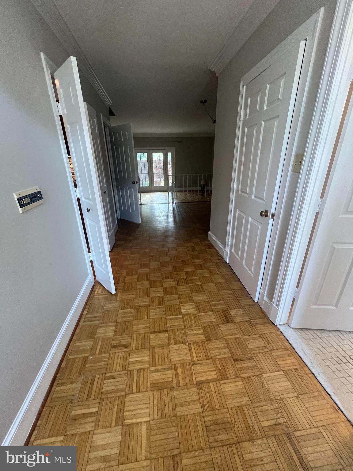 TOBACCO QUAY - Residential Lease