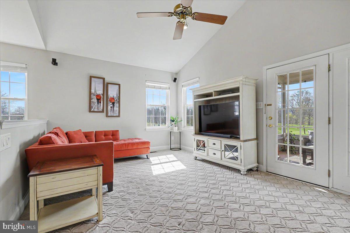 RAVENS CLAW - Residential