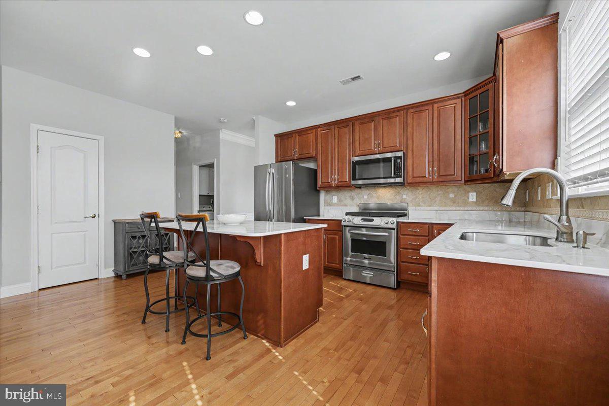 RAVENS CLAW - Residential