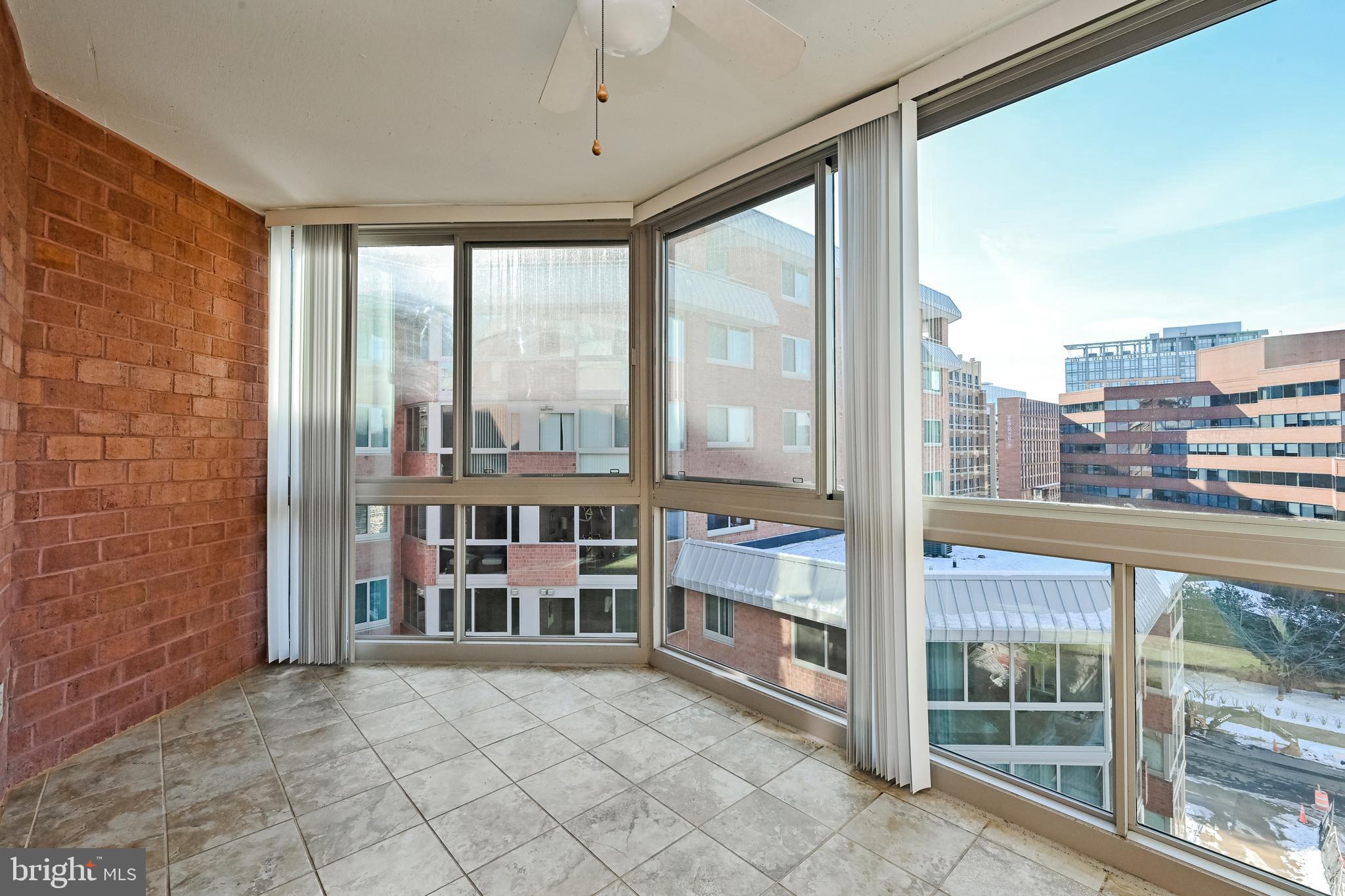 WESTVIEW AT BALLSTON METRO - Residential