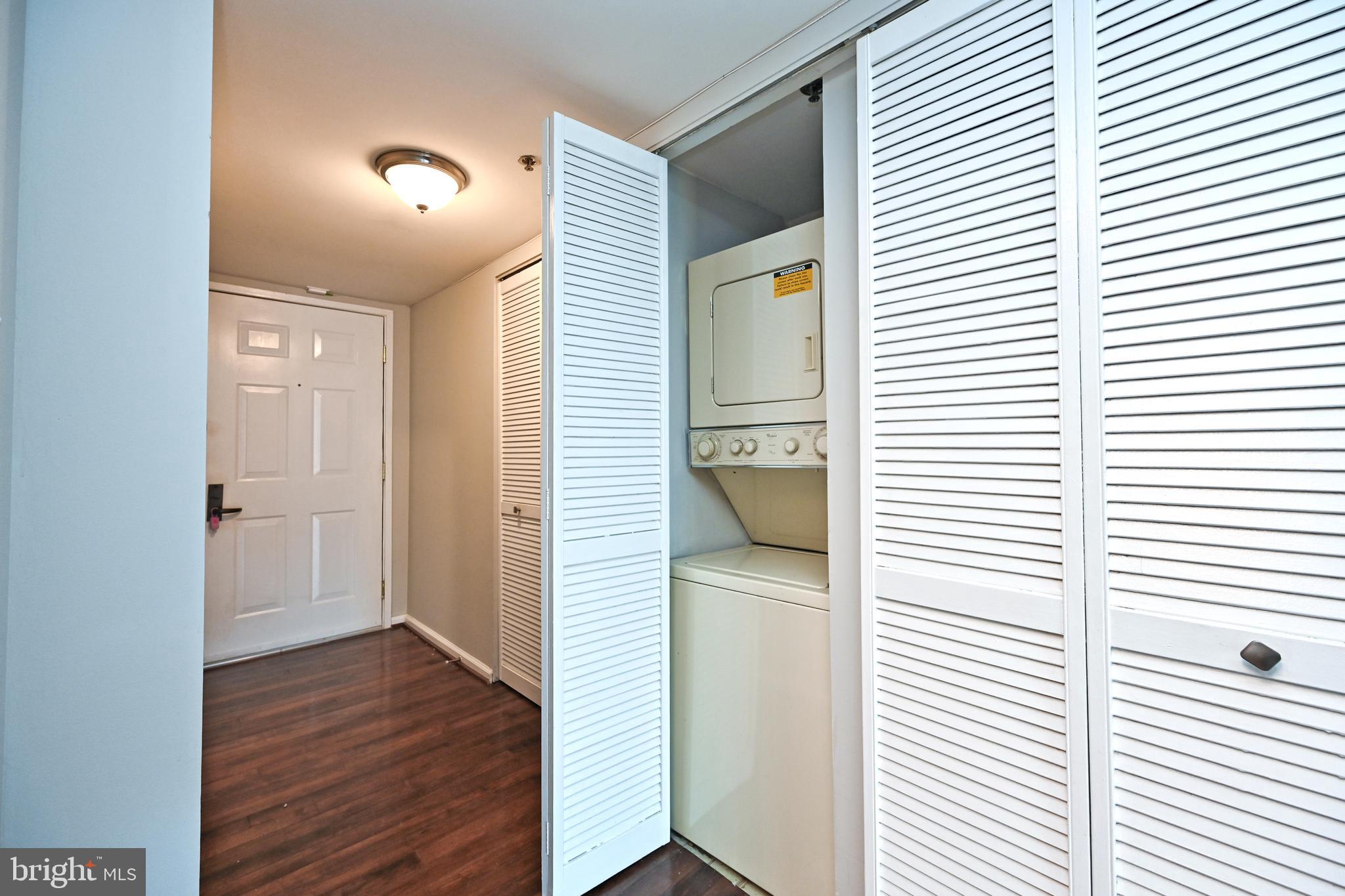 WESTVIEW AT BALLSTON METRO - Residential