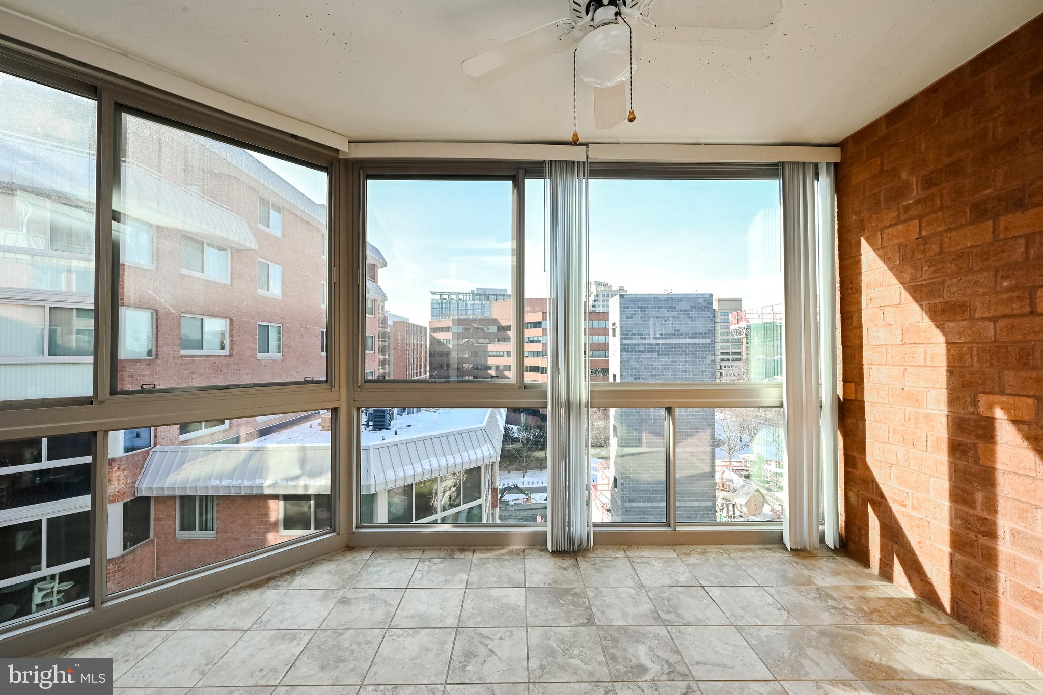 WESTVIEW AT BALLSTON METRO - Residential