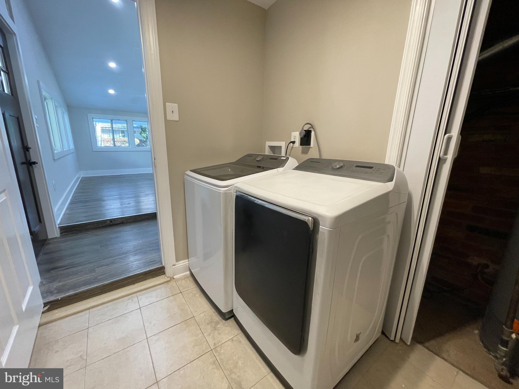 TWINBROOK - Residential Lease