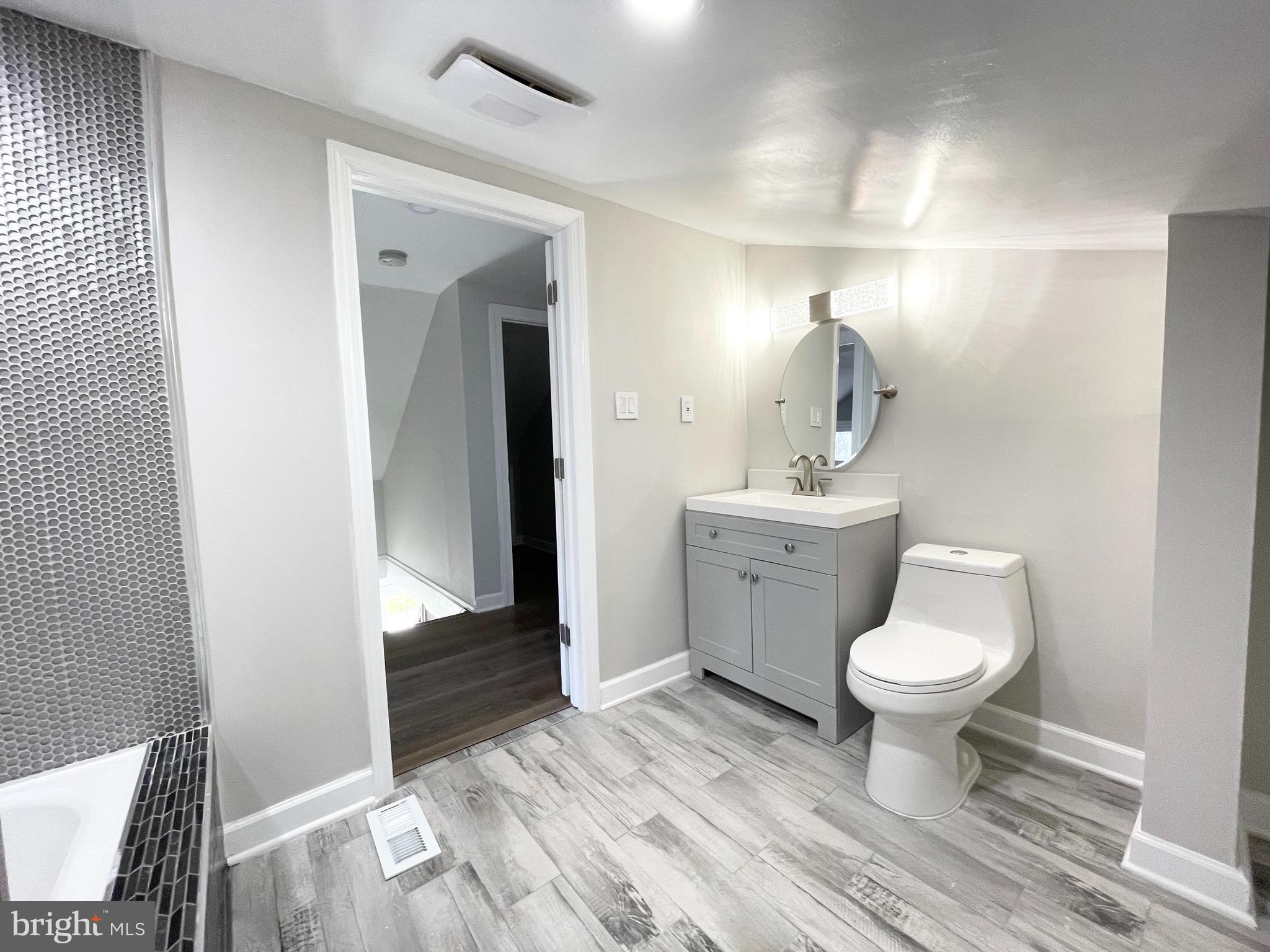 TWINBROOK - Residential Lease