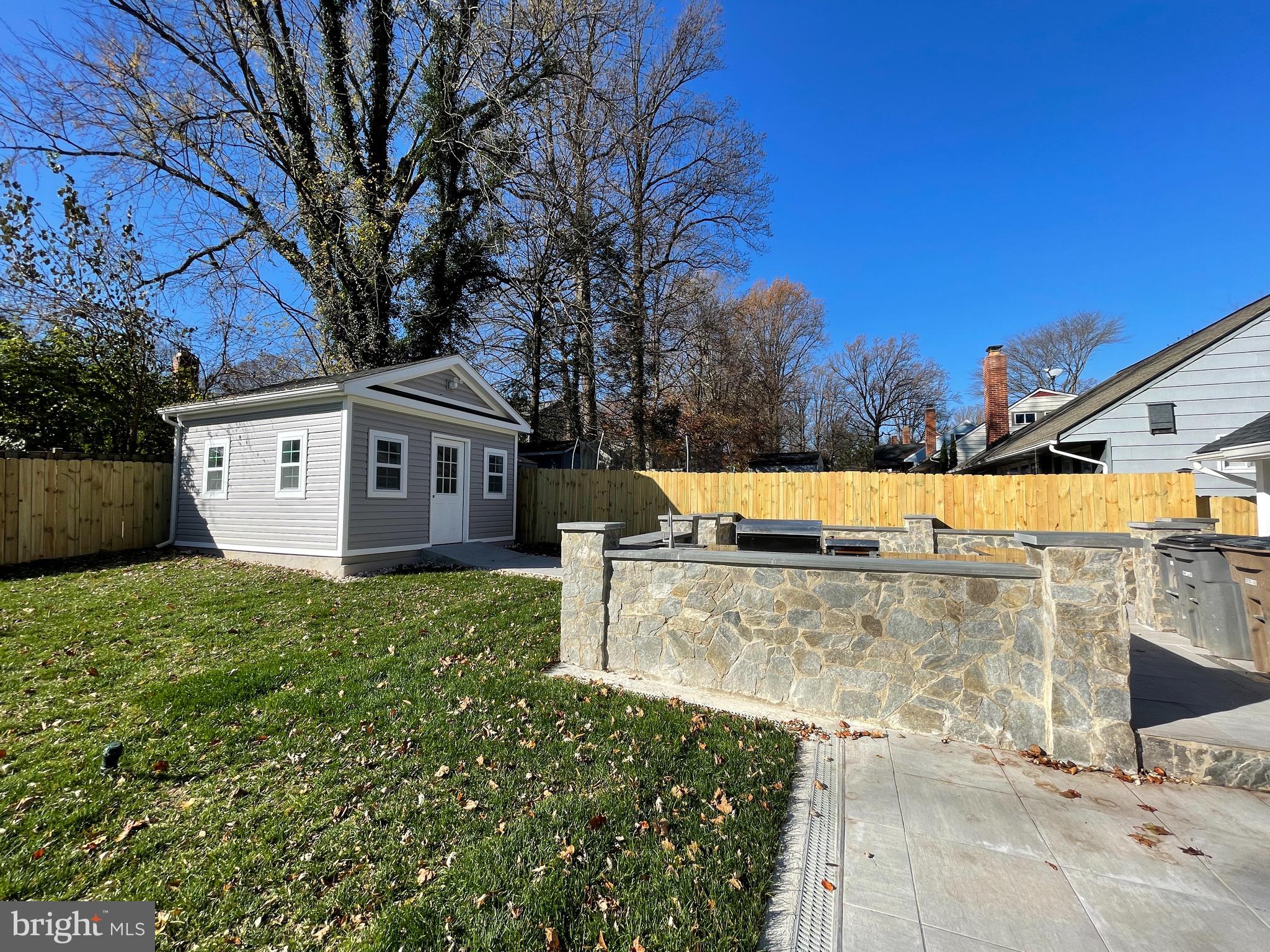 TWINBROOK - Residential Lease