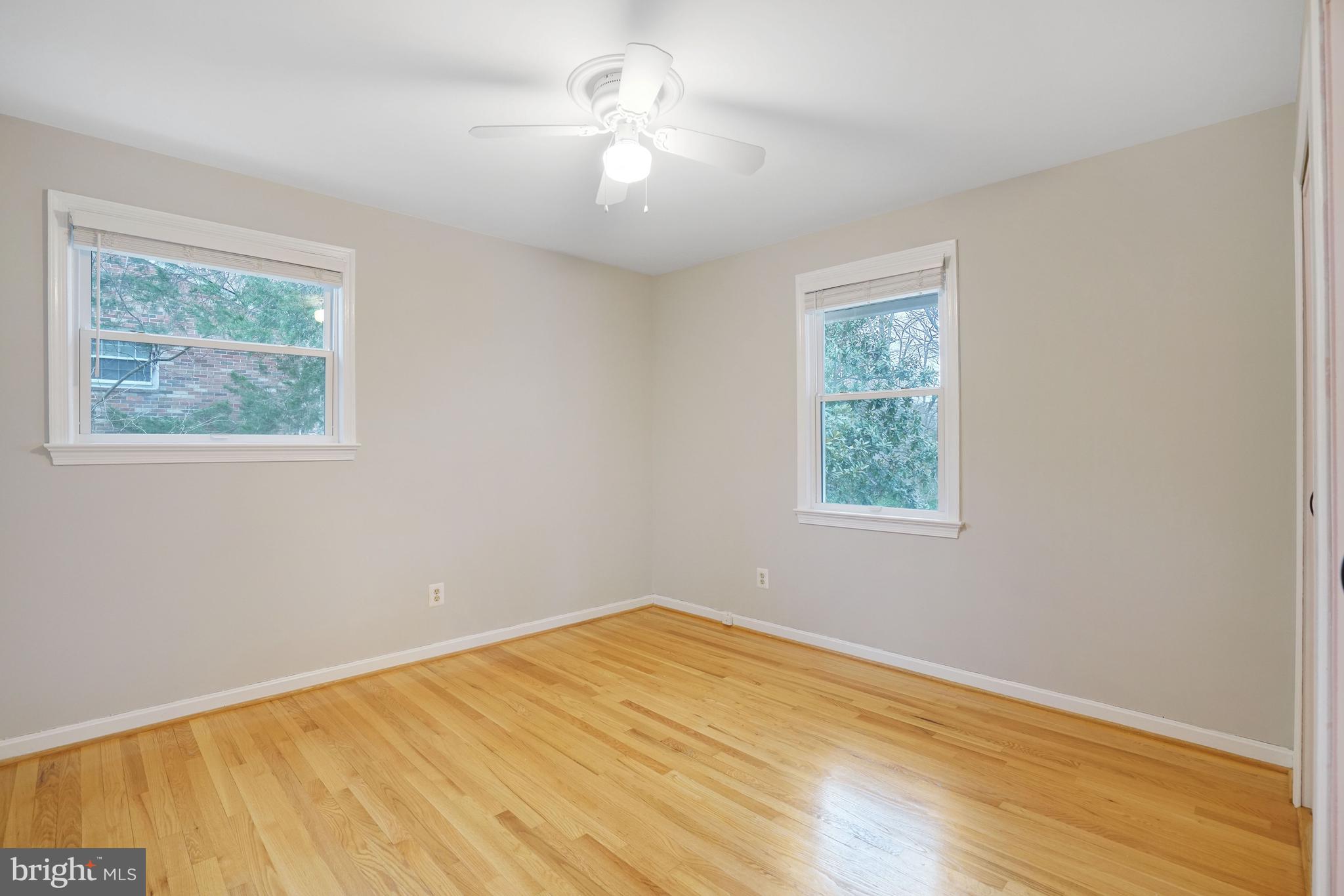 WILLOW WOODS - Residential