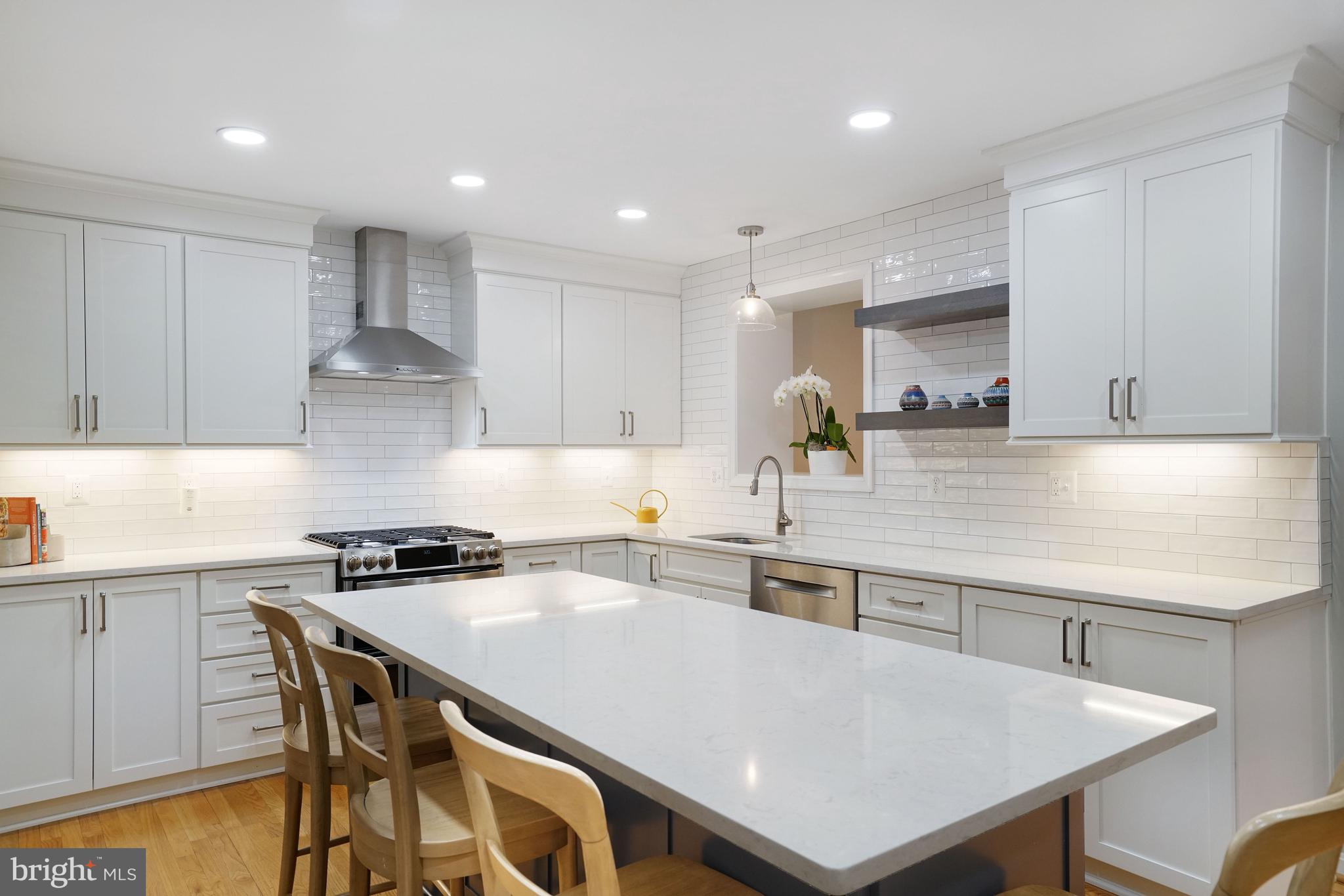 WILLOW WOODS - Residential