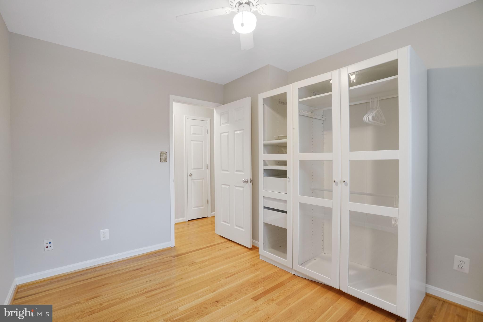 WILLOW WOODS - Residential