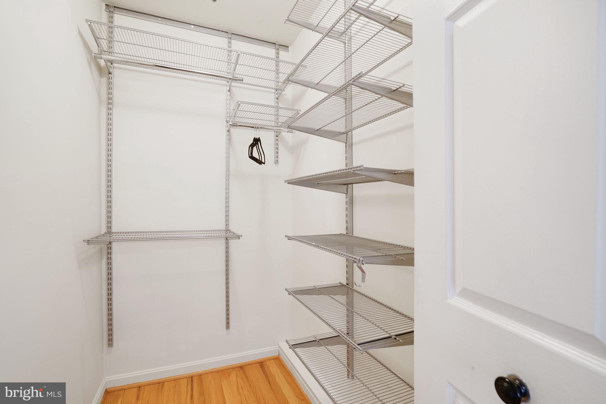 WILLOW WOODS - Residential