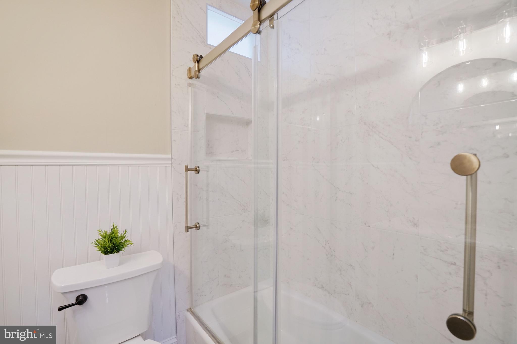 WILLOW WOODS - Residential