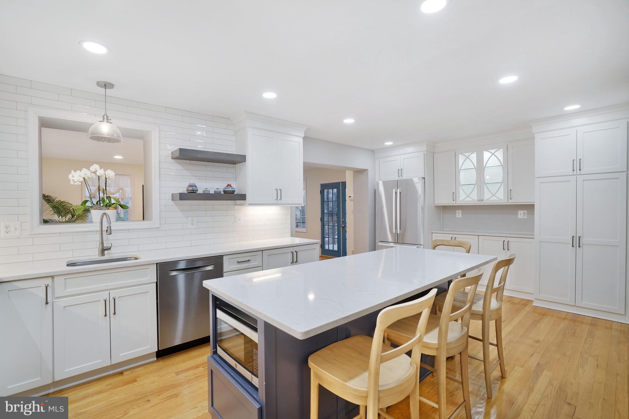 WILLOW WOODS - Residential