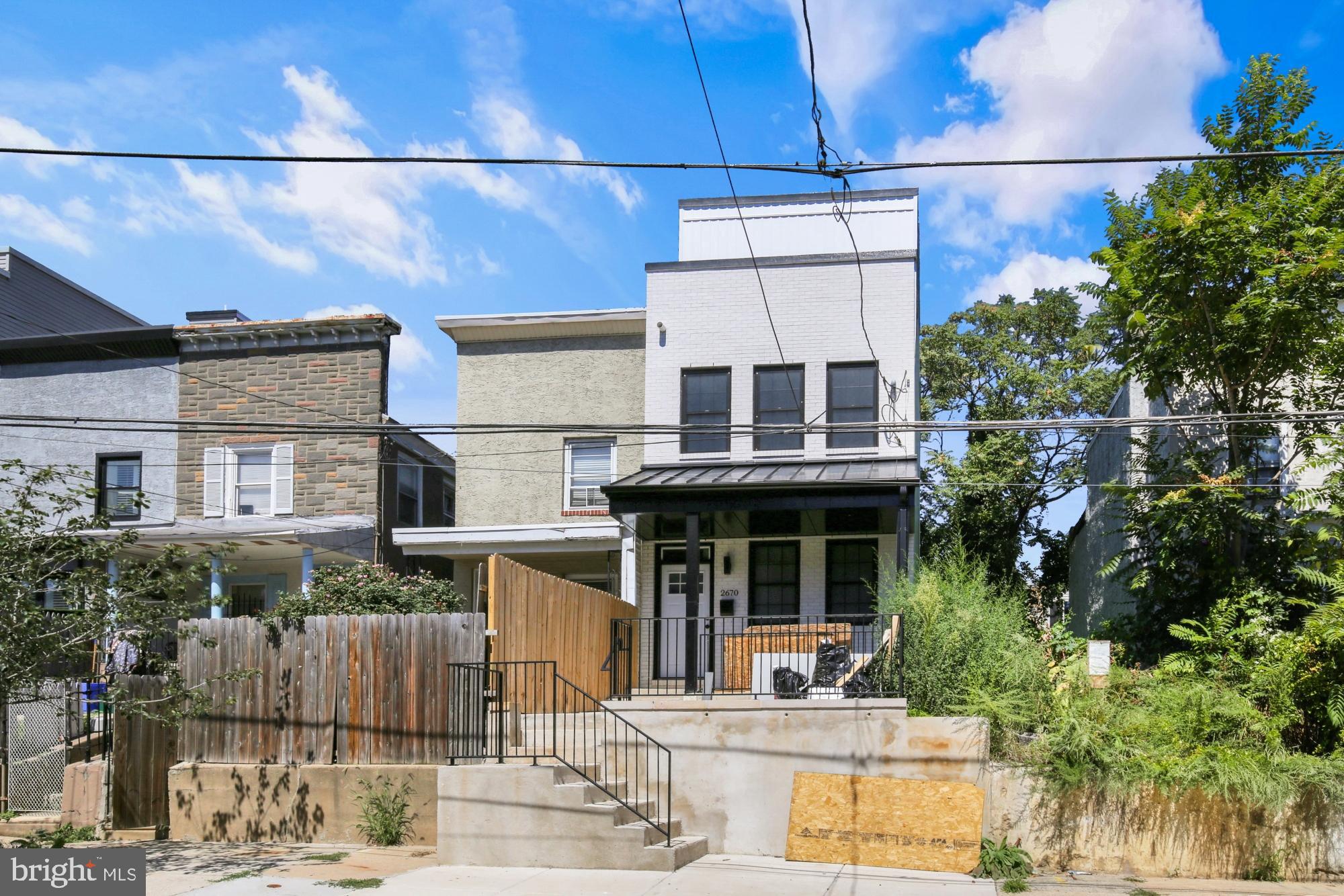 EAST KENSINGTON - Residential Lease