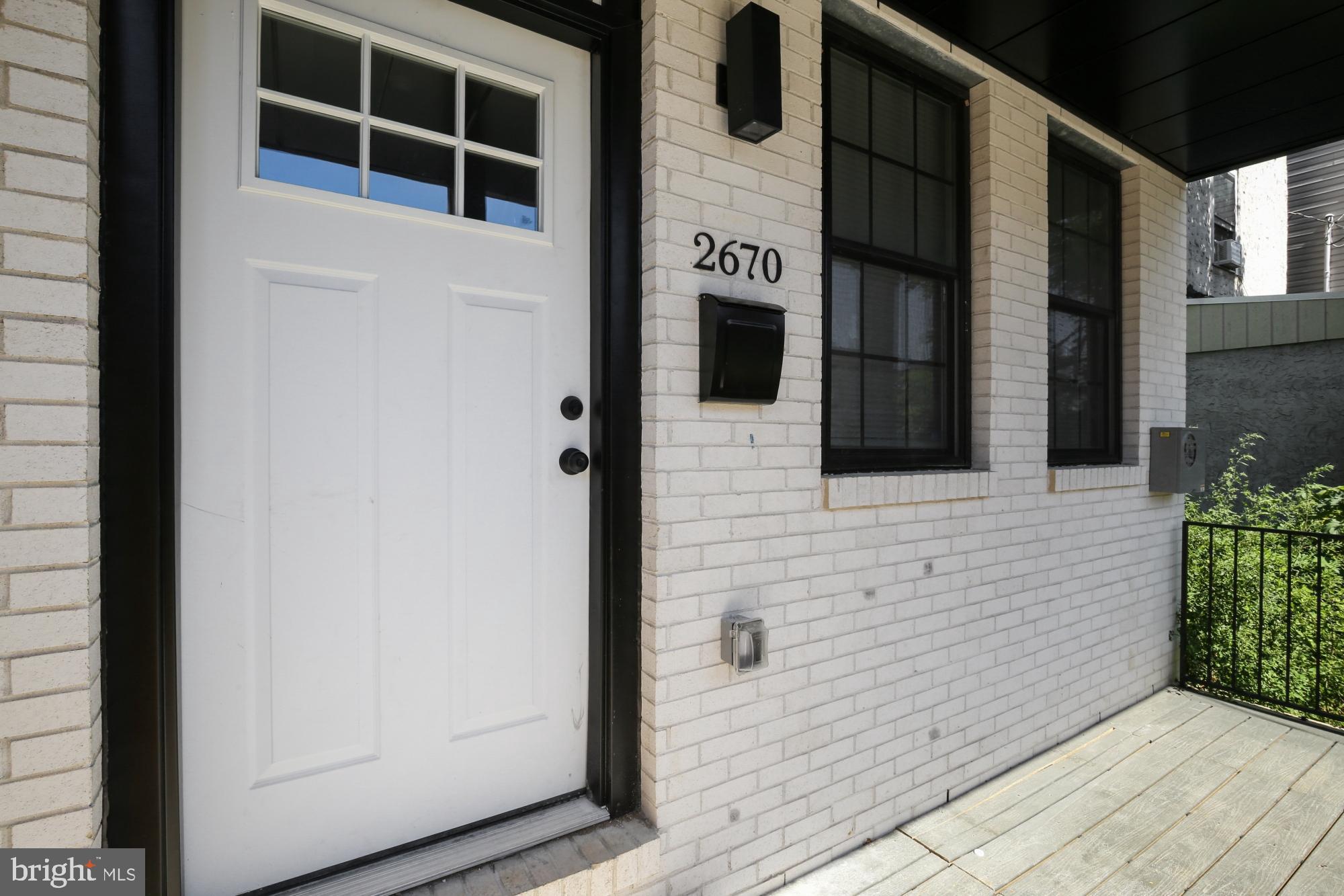 EAST KENSINGTON - Residential Lease