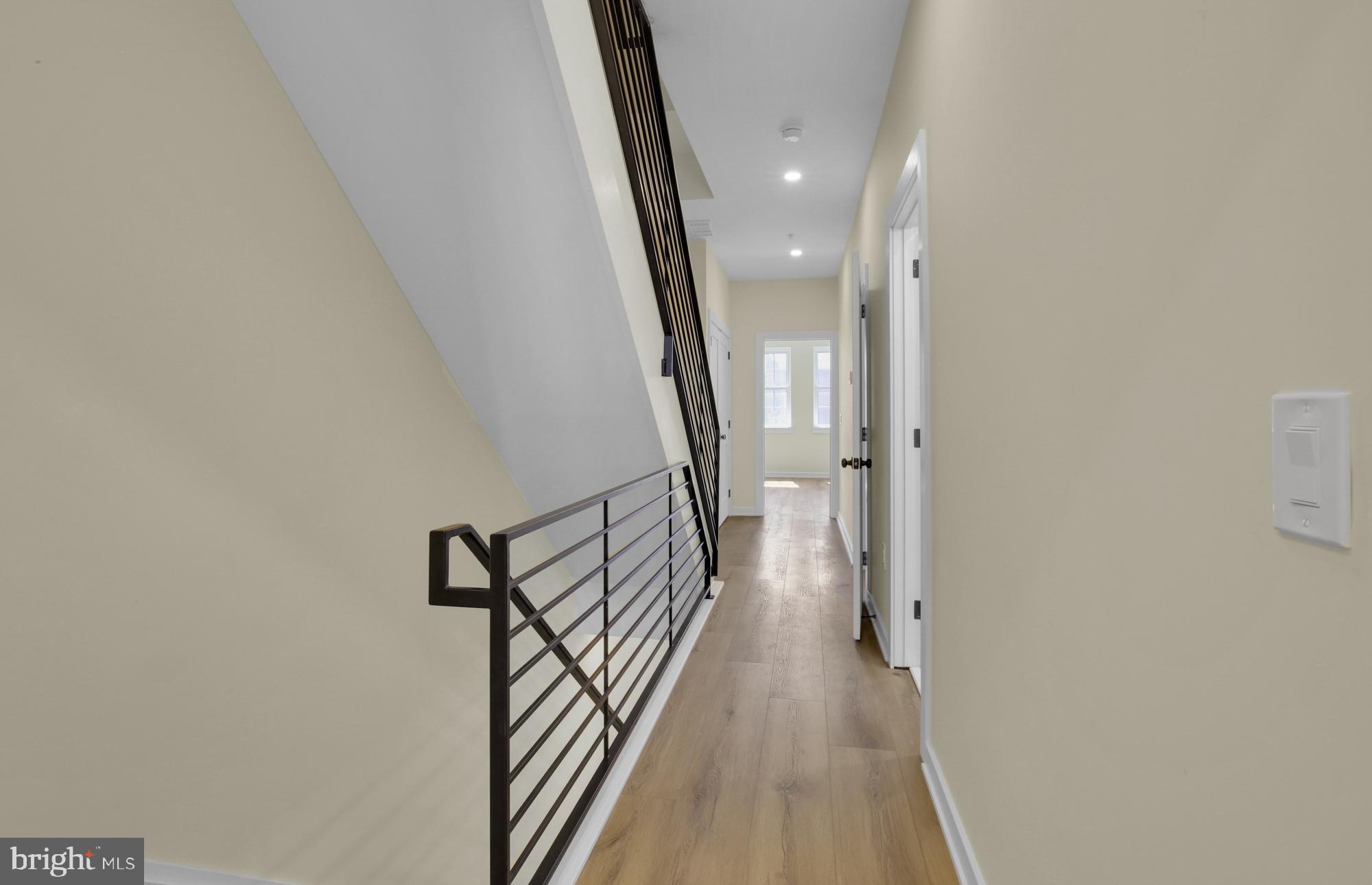 EAST KENSINGTON - Residential Lease