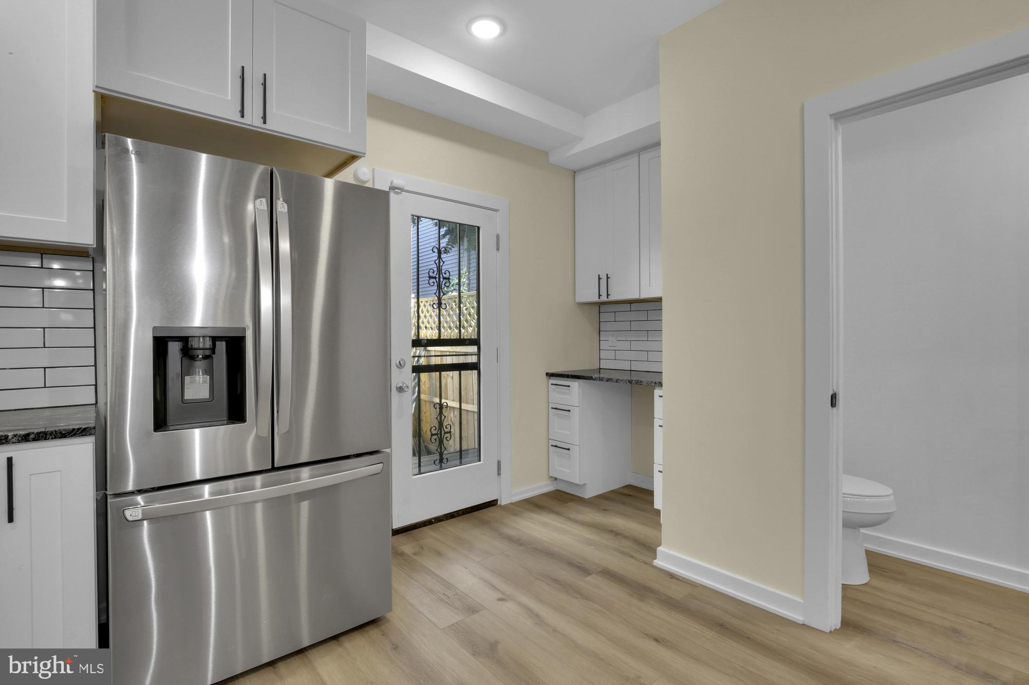 EAST KENSINGTON - Residential Lease