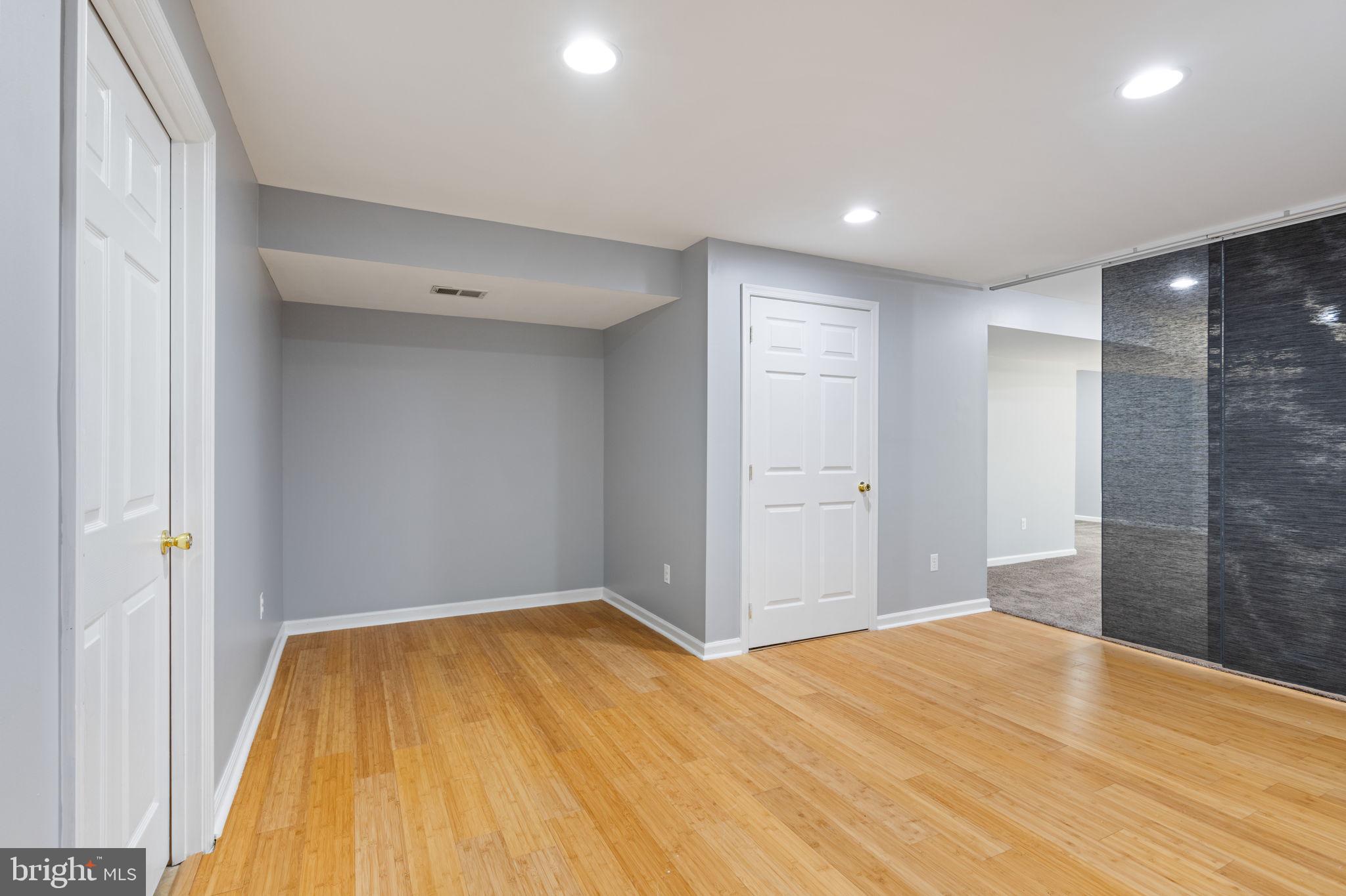 PARK RIDGE - Residential