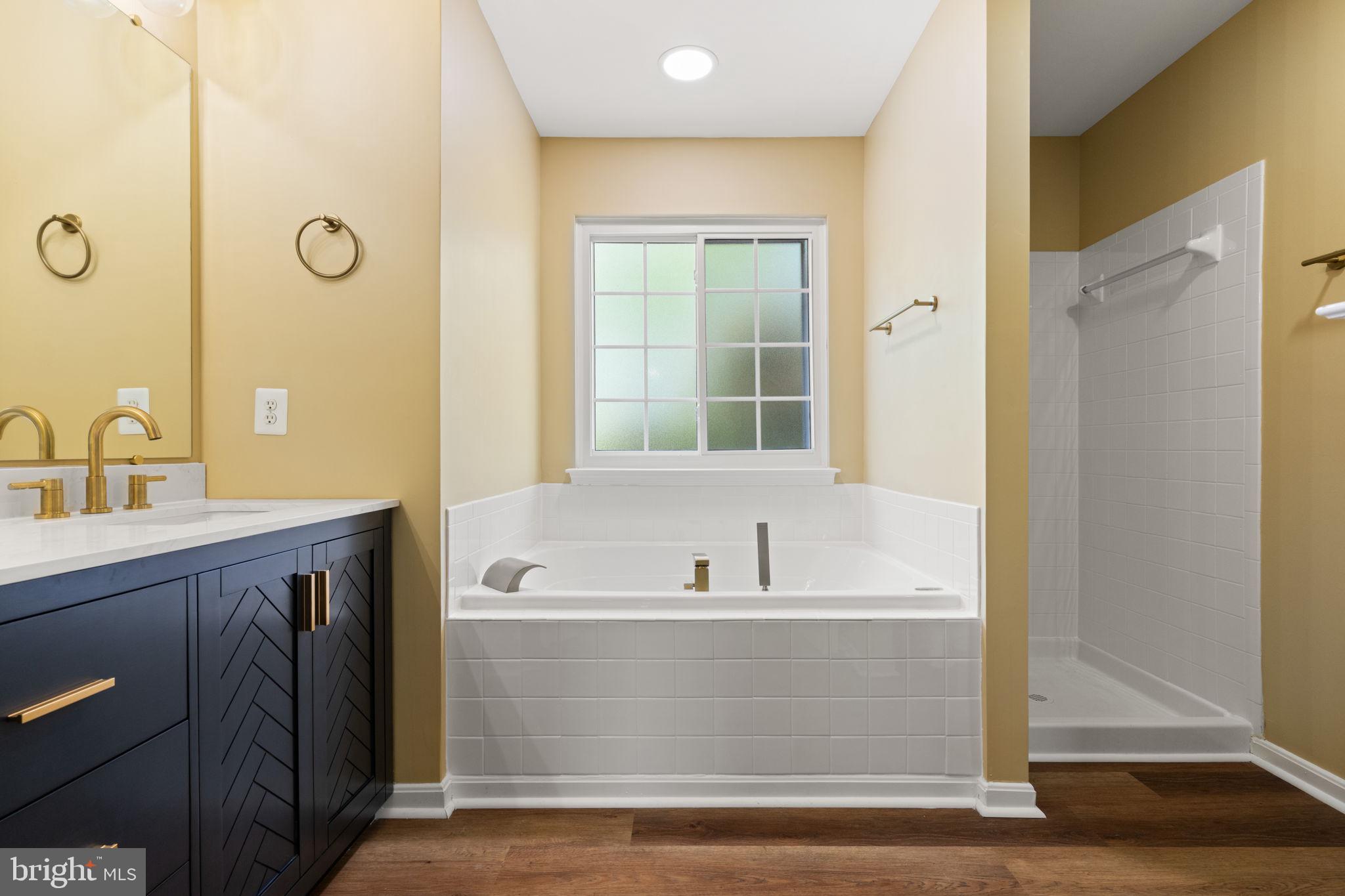 PARK RIDGE - Residential