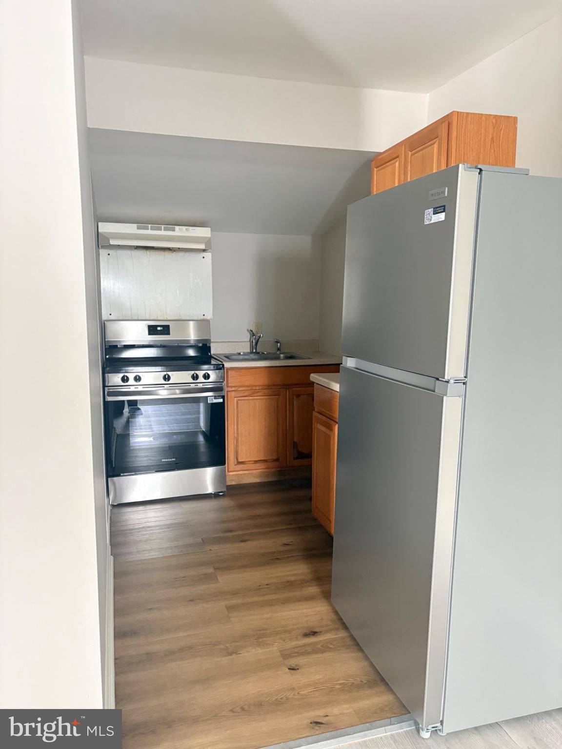 200 N NEW STREET