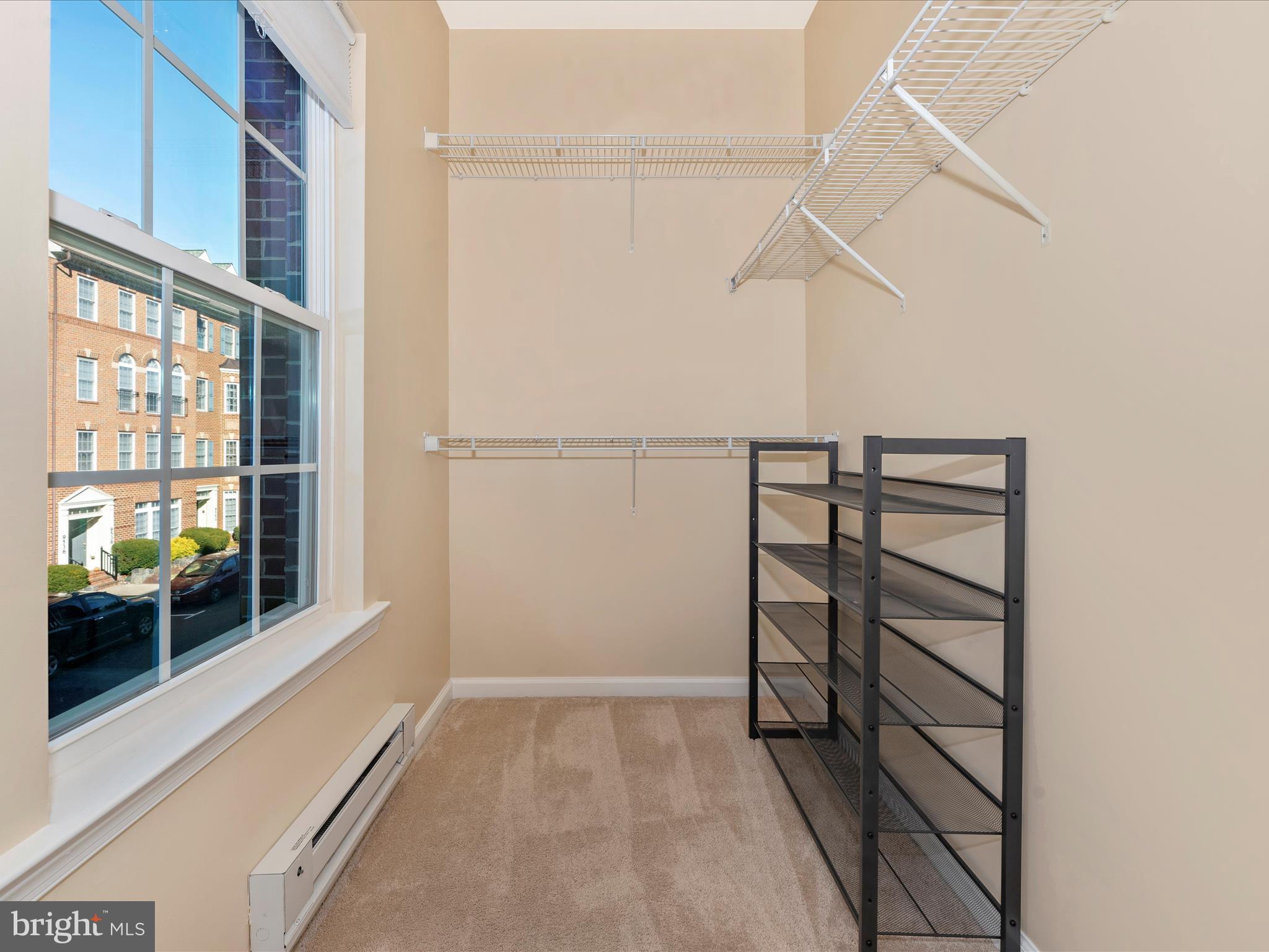 VILLAGES OF URBANA - Residential Lease