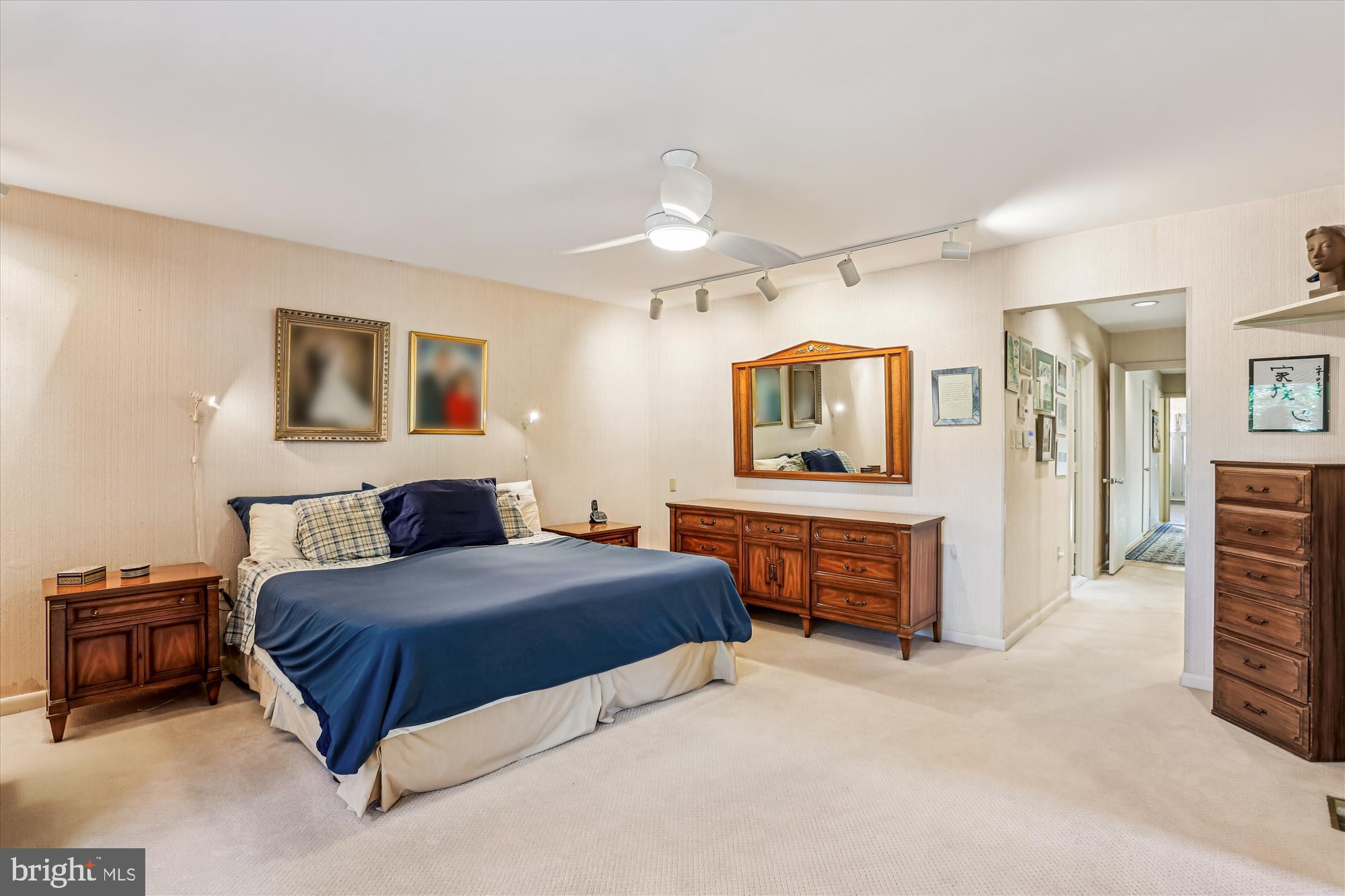 STRATHMORE PLACE - Residential