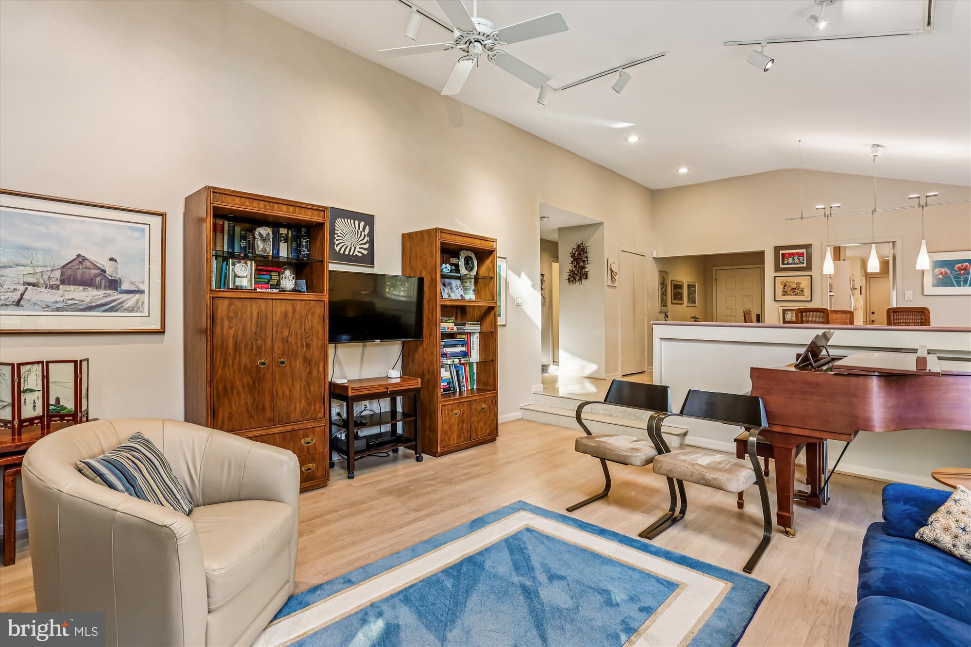 STRATHMORE PLACE - Residential