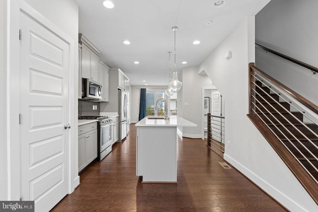 5132 RANDOLPH ROAD
