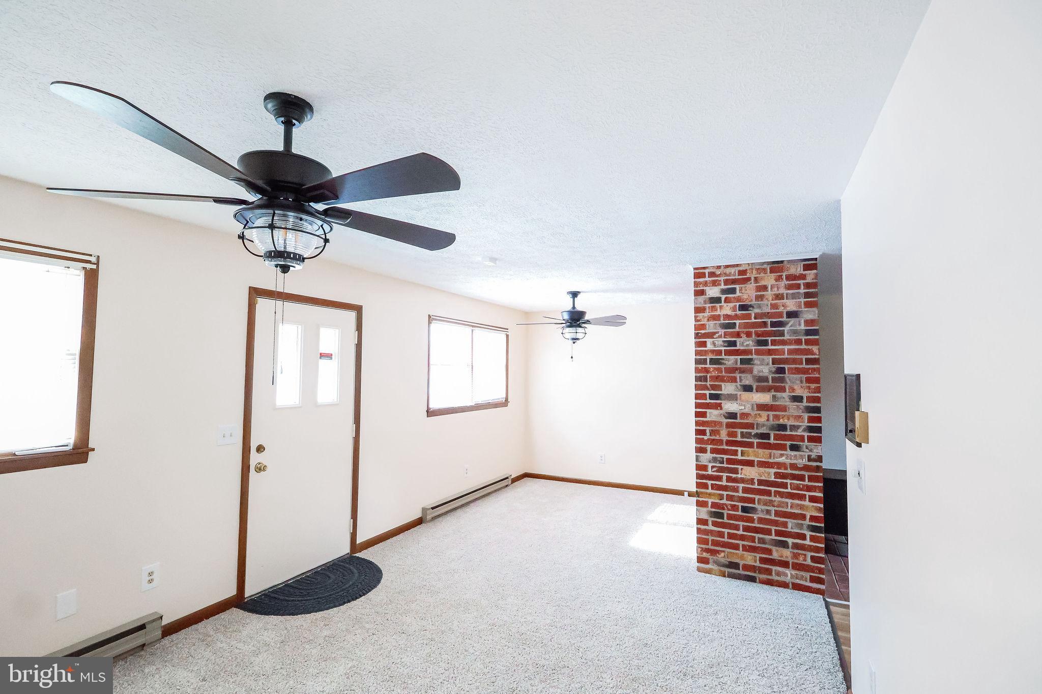 TOWN OF ROMNEY - Residential