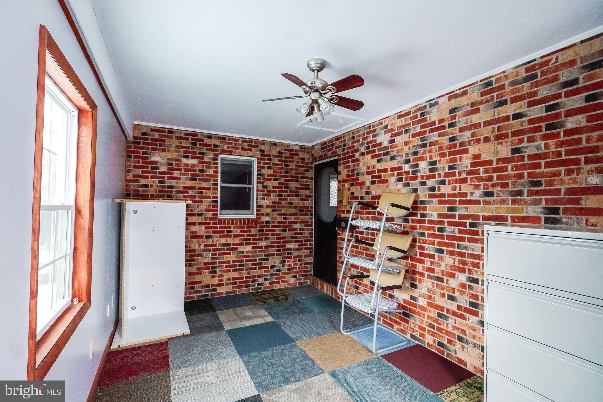 TOWN OF ROMNEY - Residential