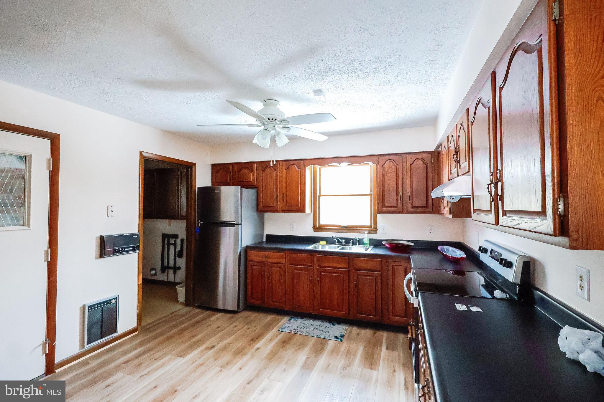 TOWN OF ROMNEY - Residential