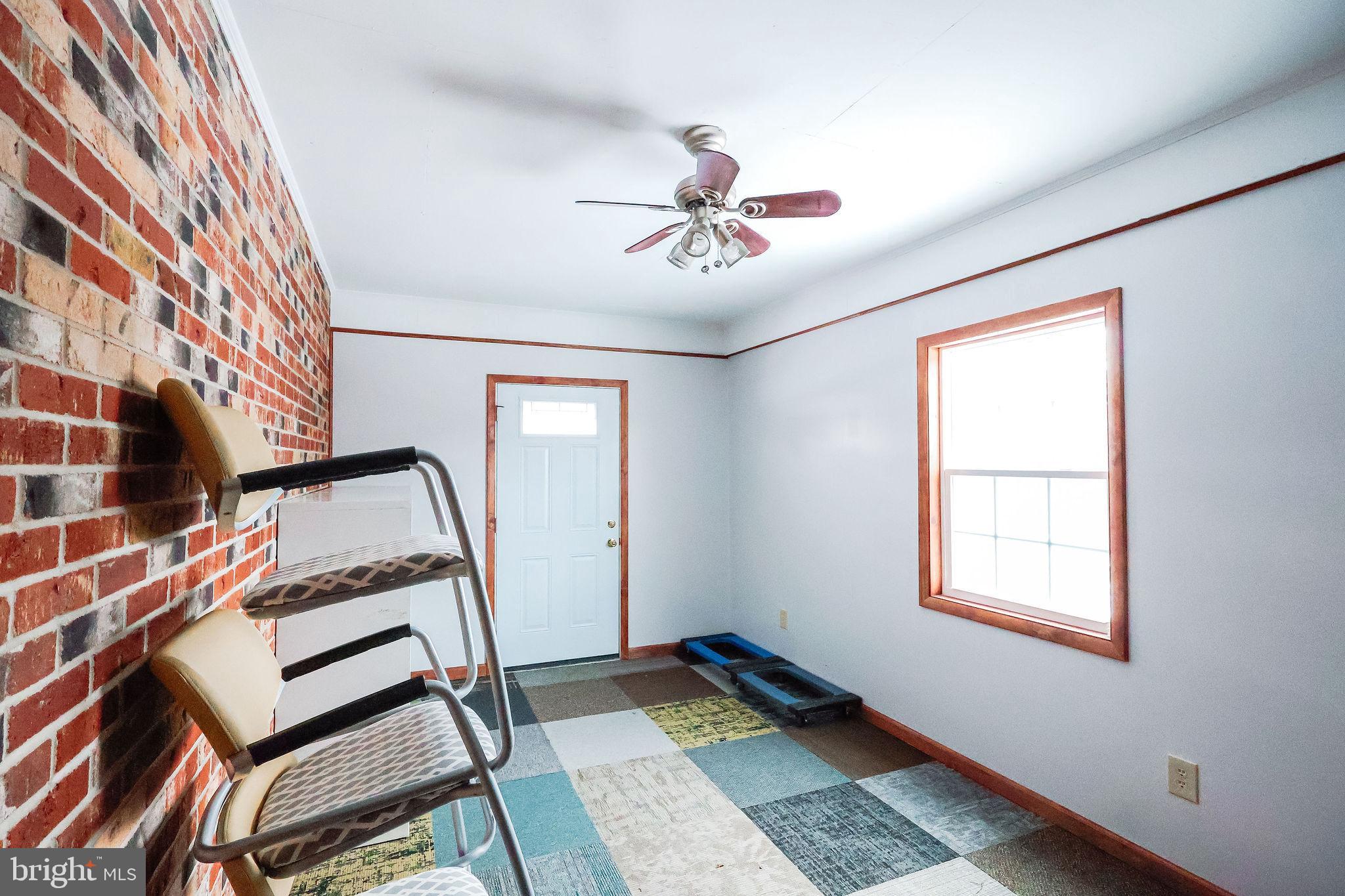 TOWN OF ROMNEY - Residential