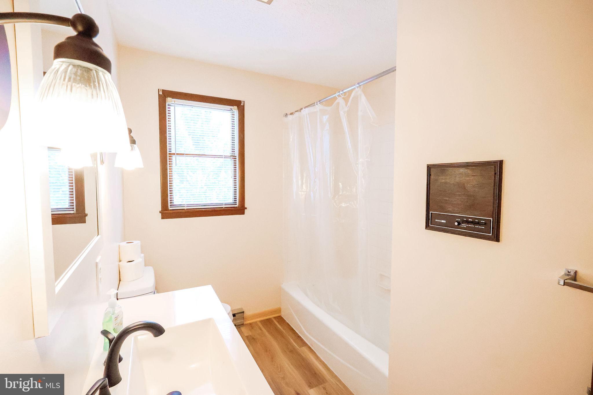 TOWN OF ROMNEY - Residential