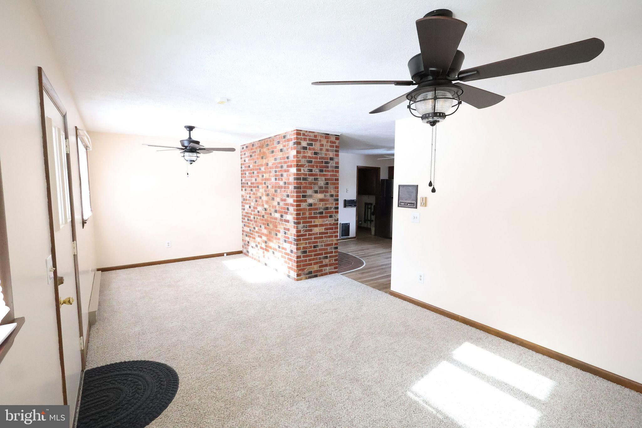 TOWN OF ROMNEY - Residential