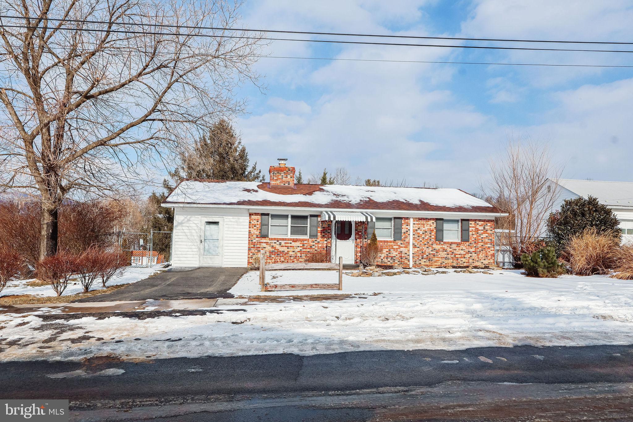 TOWN OF ROMNEY - Residential