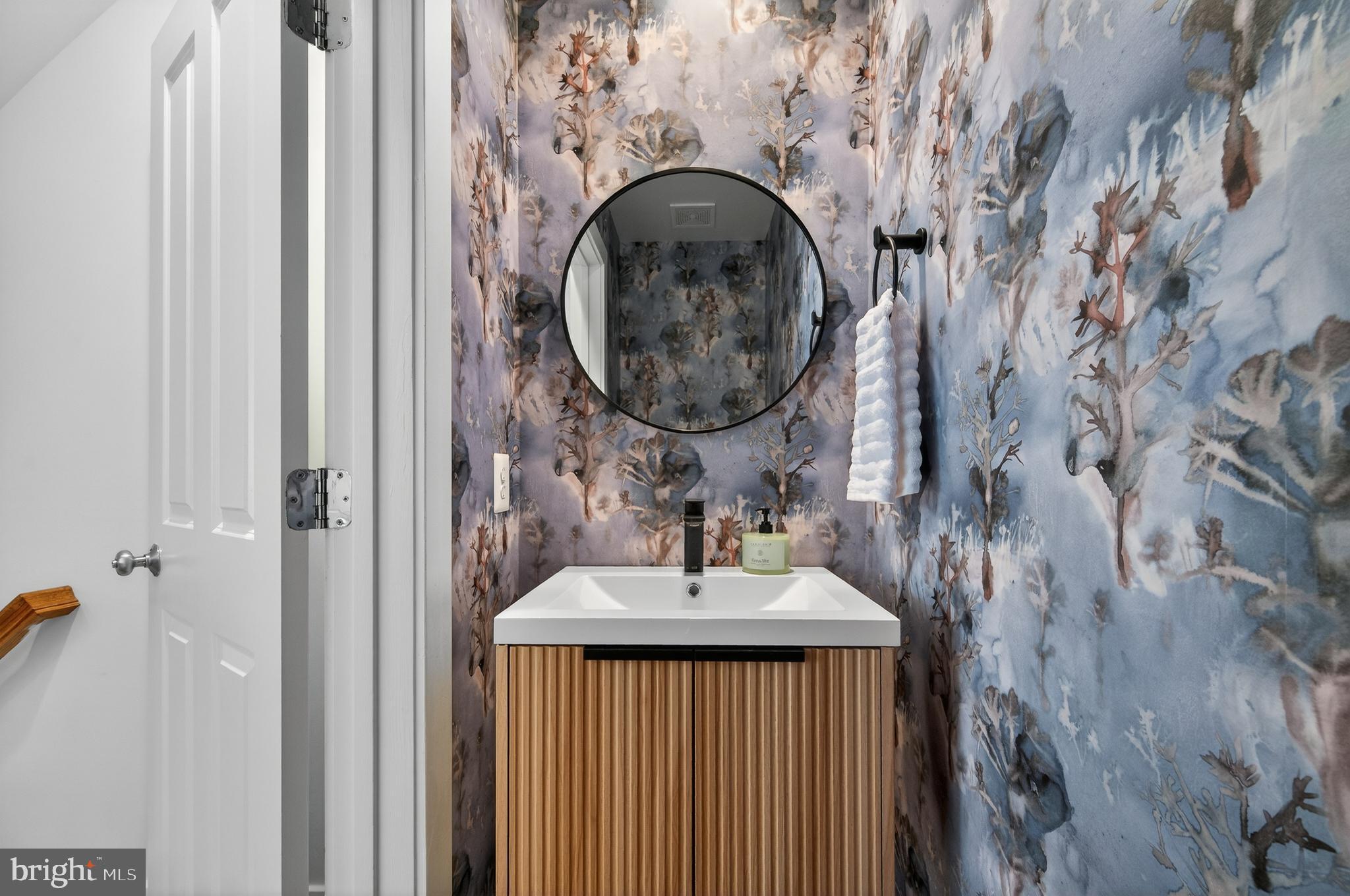 CLARENDON PARK - Residential