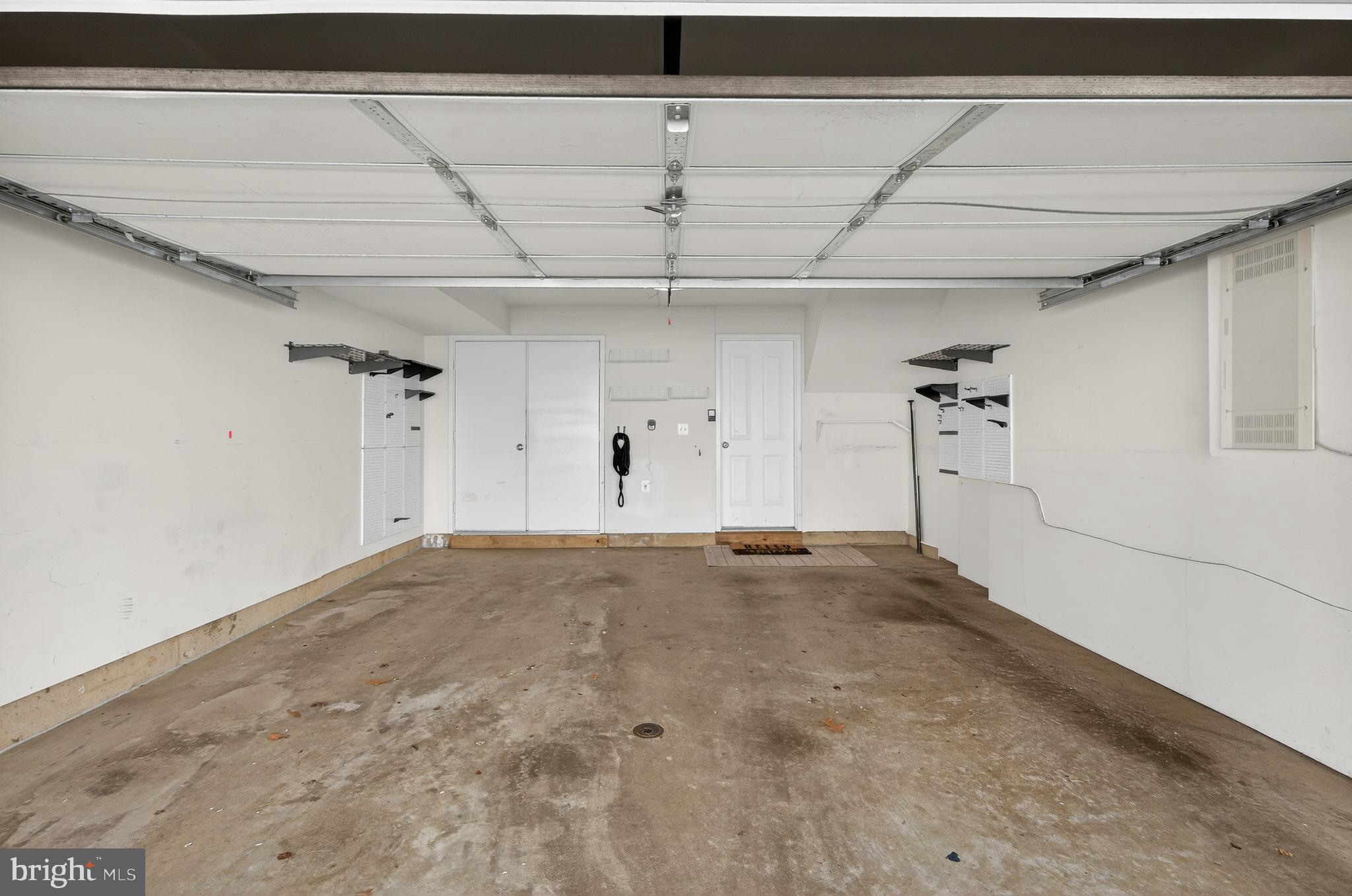 CLARENDON PARK - Residential