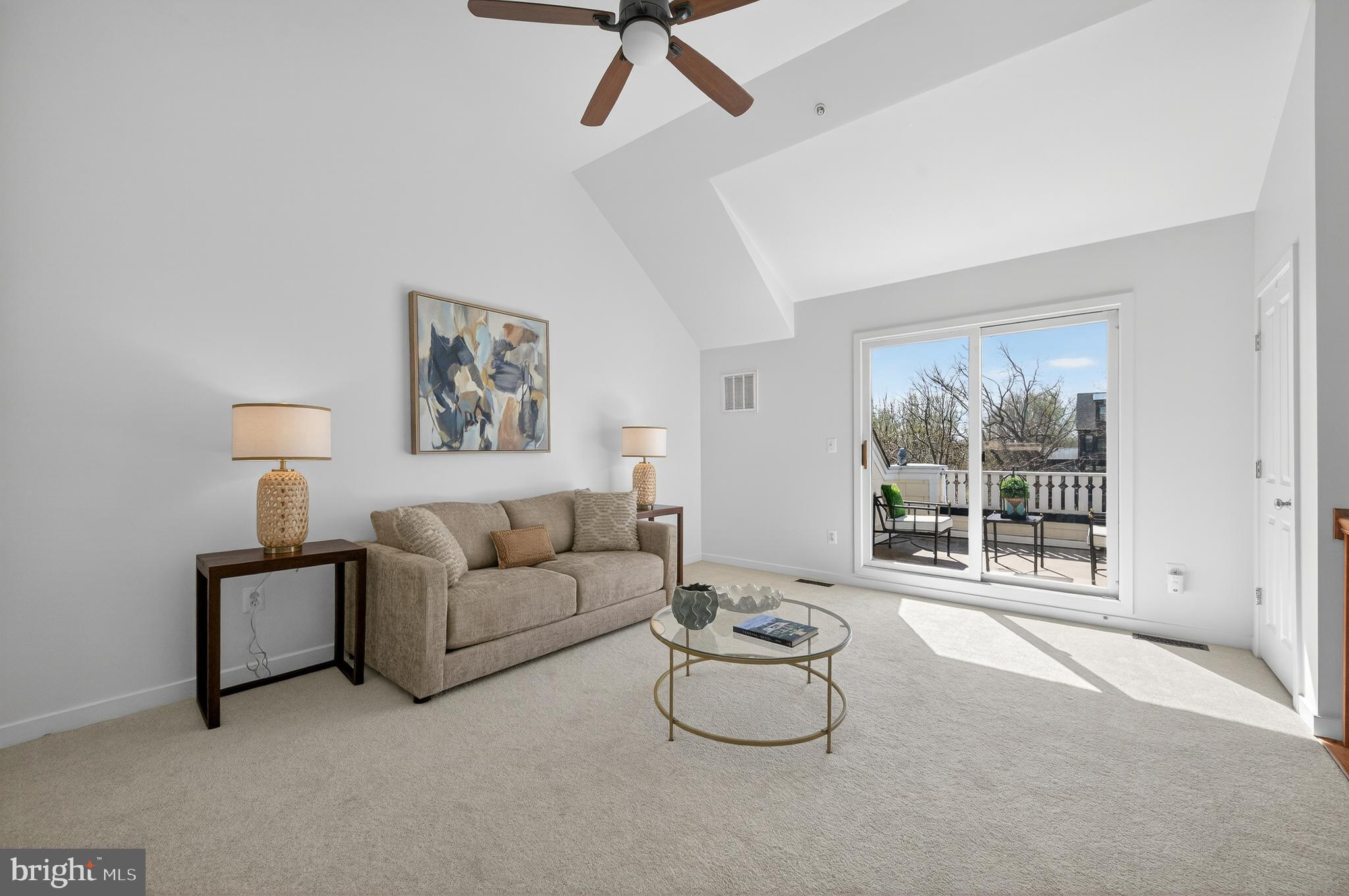 CLARENDON PARK - Residential