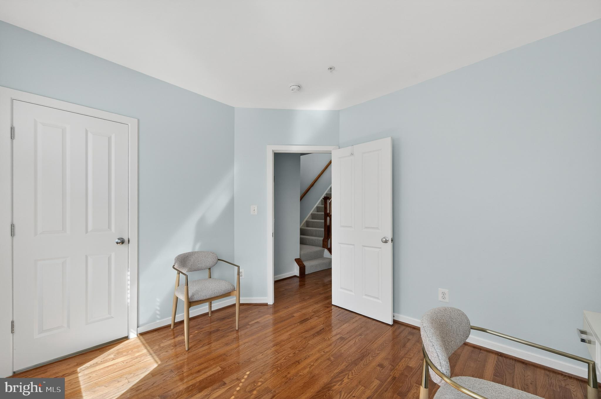 CLARENDON PARK - Residential