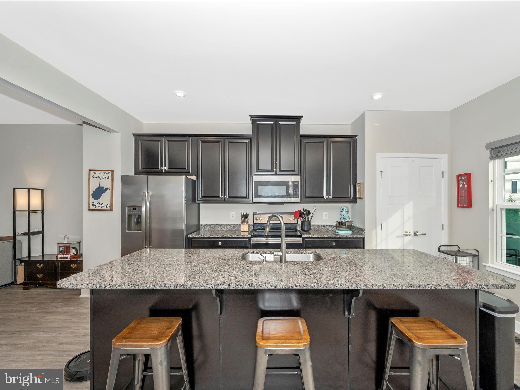 POTOMAC STATION - Residential