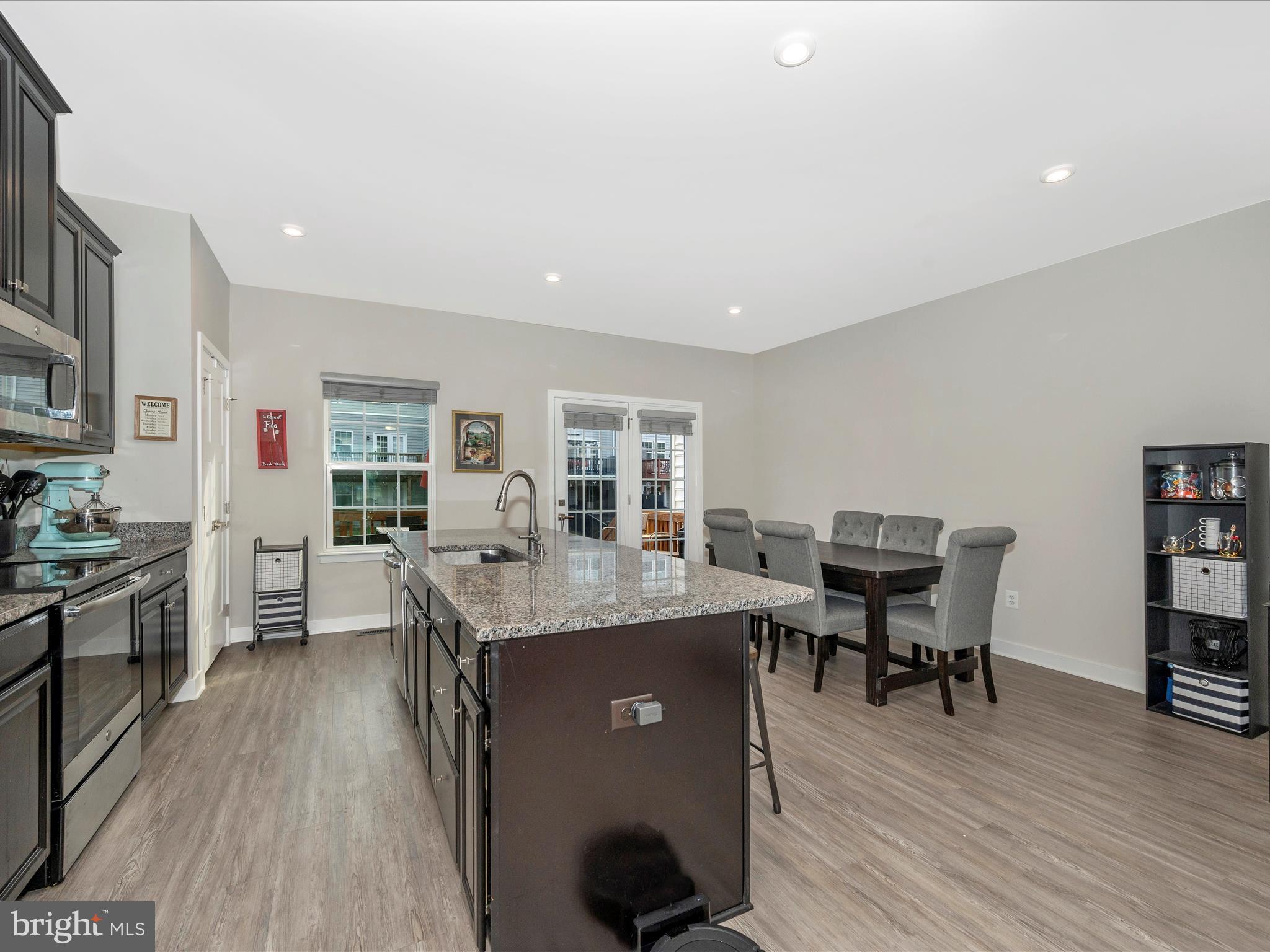 POTOMAC STATION - Residential