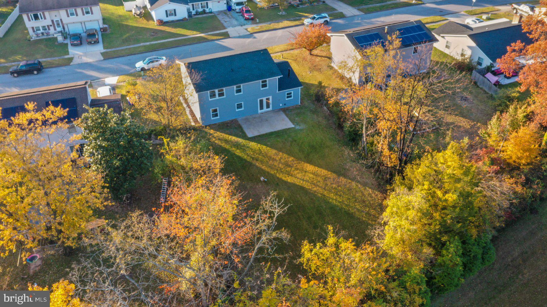 EDGEWATER VILLAGE - Residential