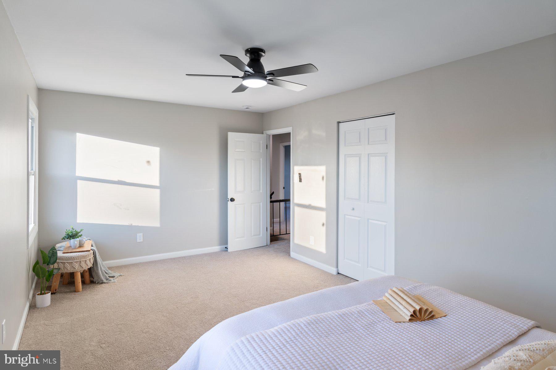 EDGEWATER VILLAGE - Residential